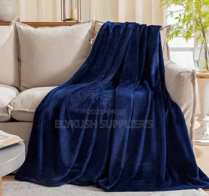 Navyblue Soft Fleece Throw Blanket – Warm Cozy Lightweight Sofa