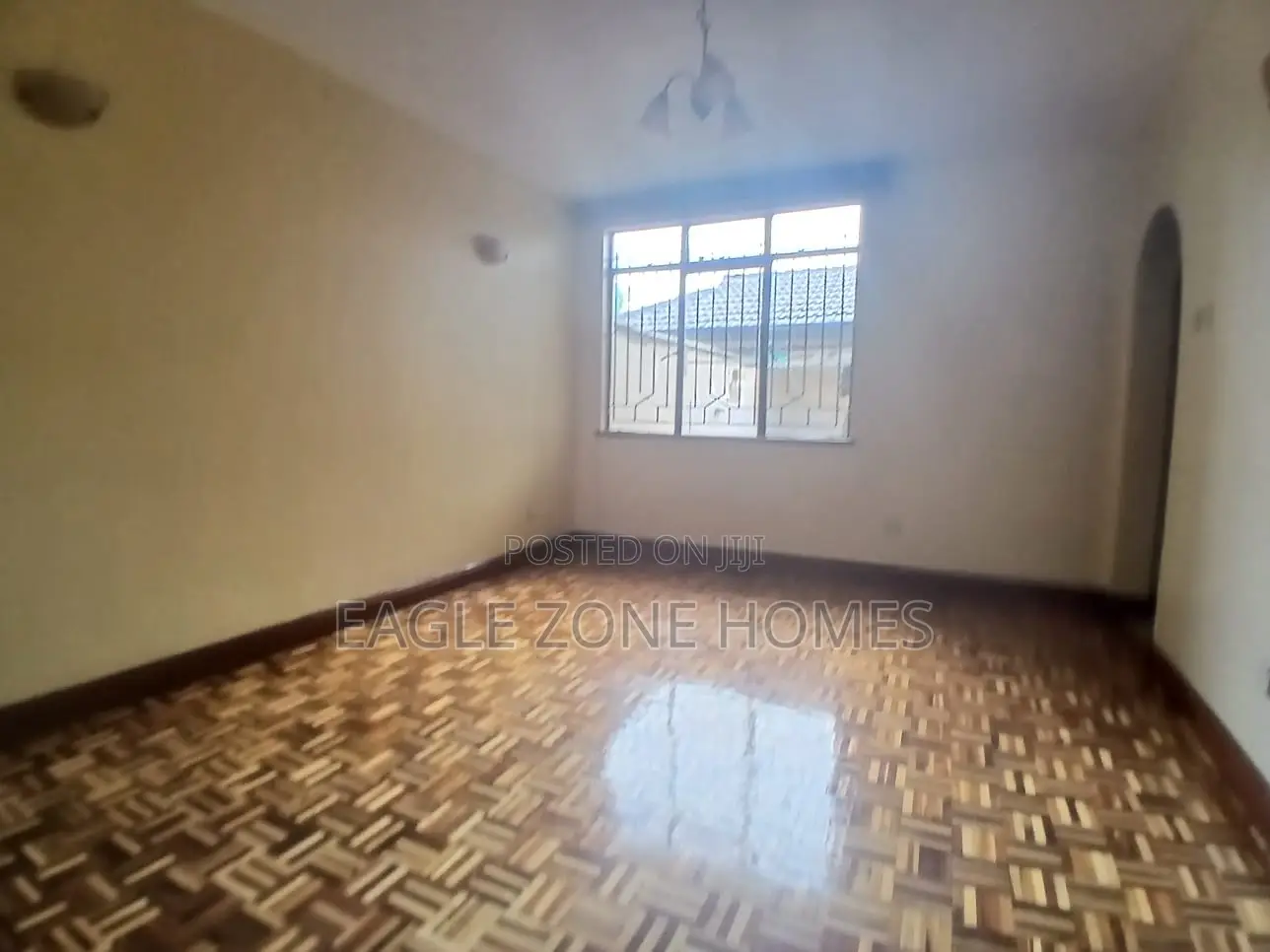 4bdrm Townhouse / Terrace in Riverside Drive for rent