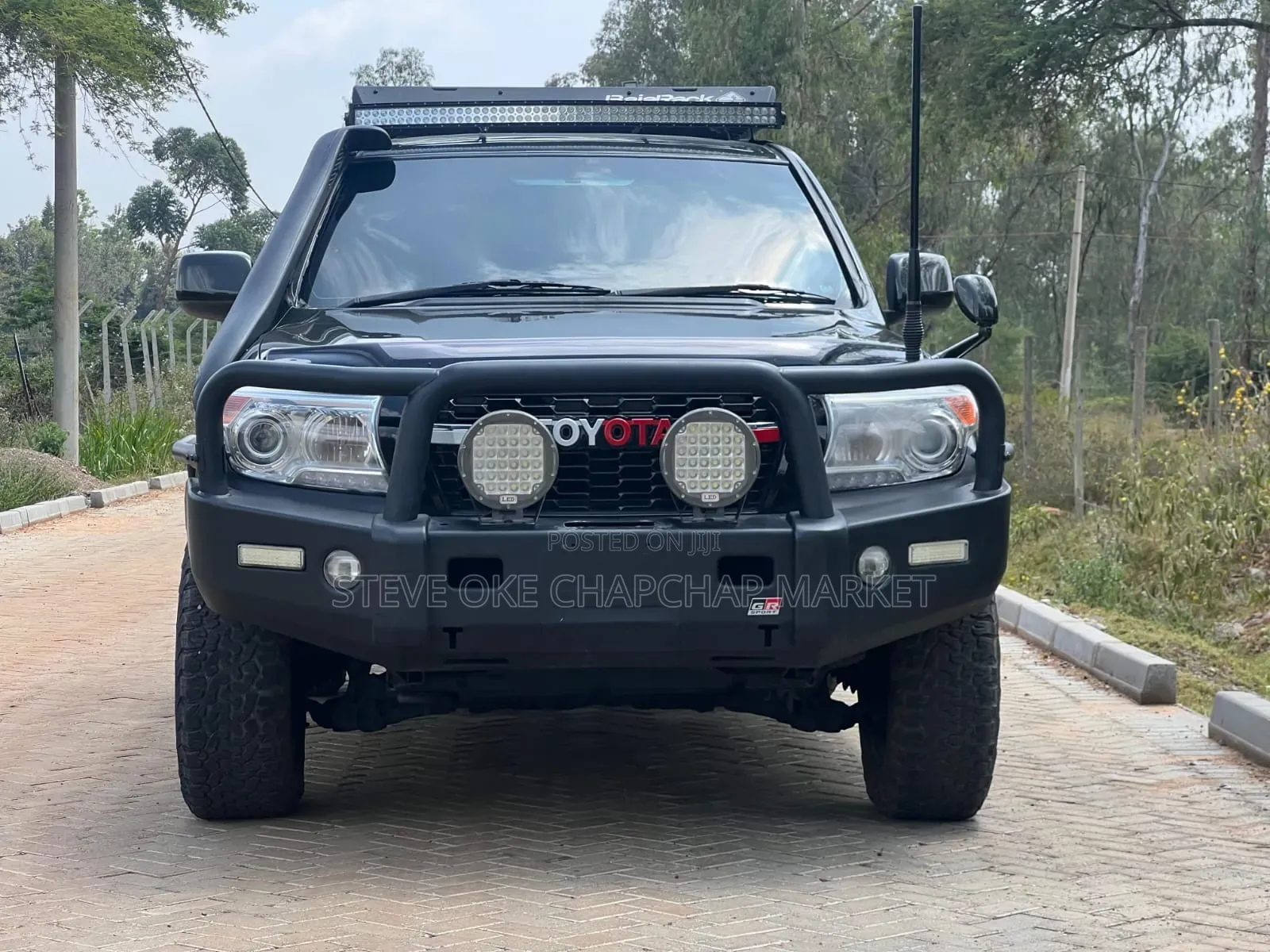 Toyota Land Cruiser 4.6 V8 AX G Selection 2010 Green