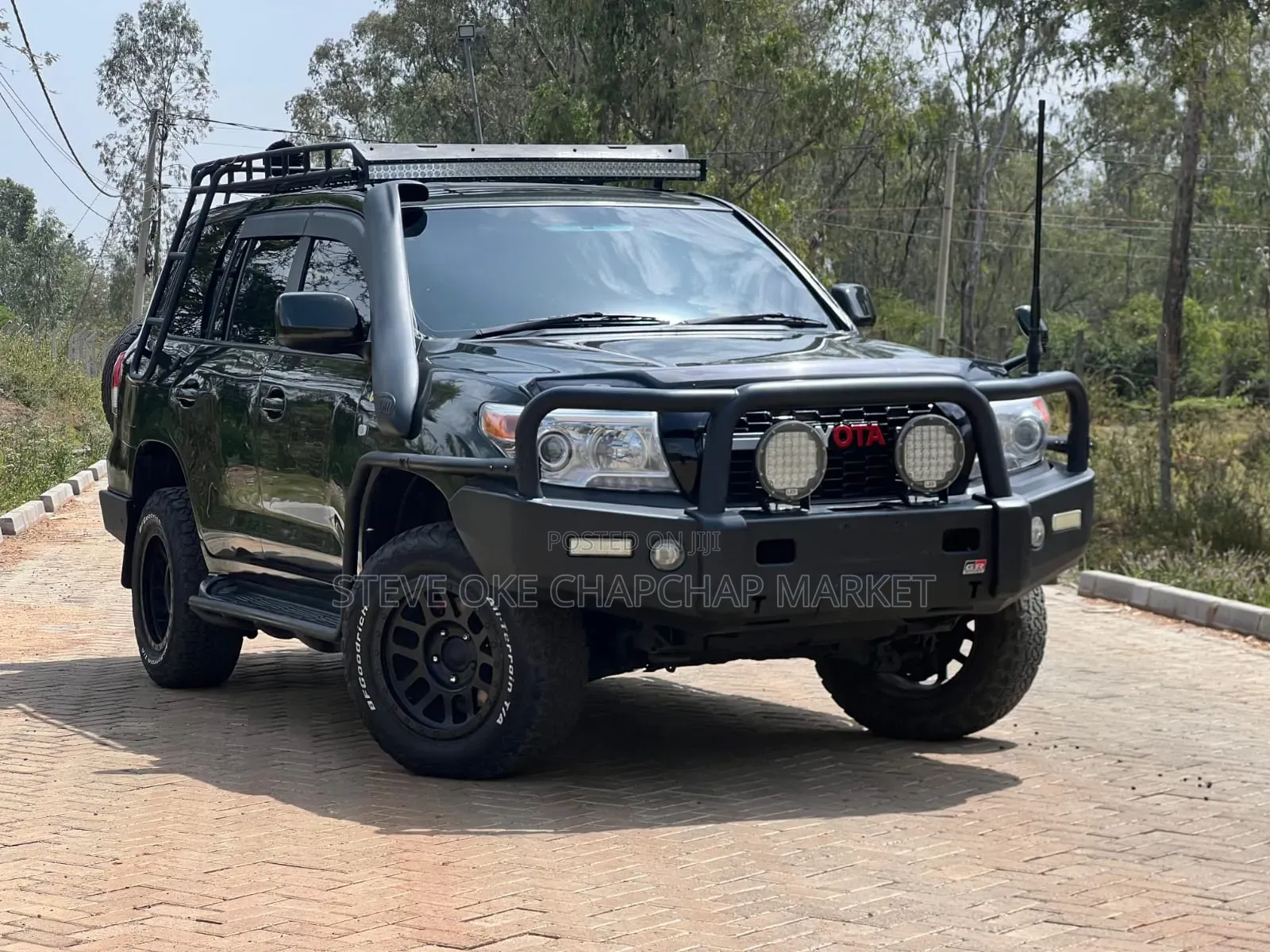Toyota Land Cruiser 4.6 V8 AX G Selection 2010 Green