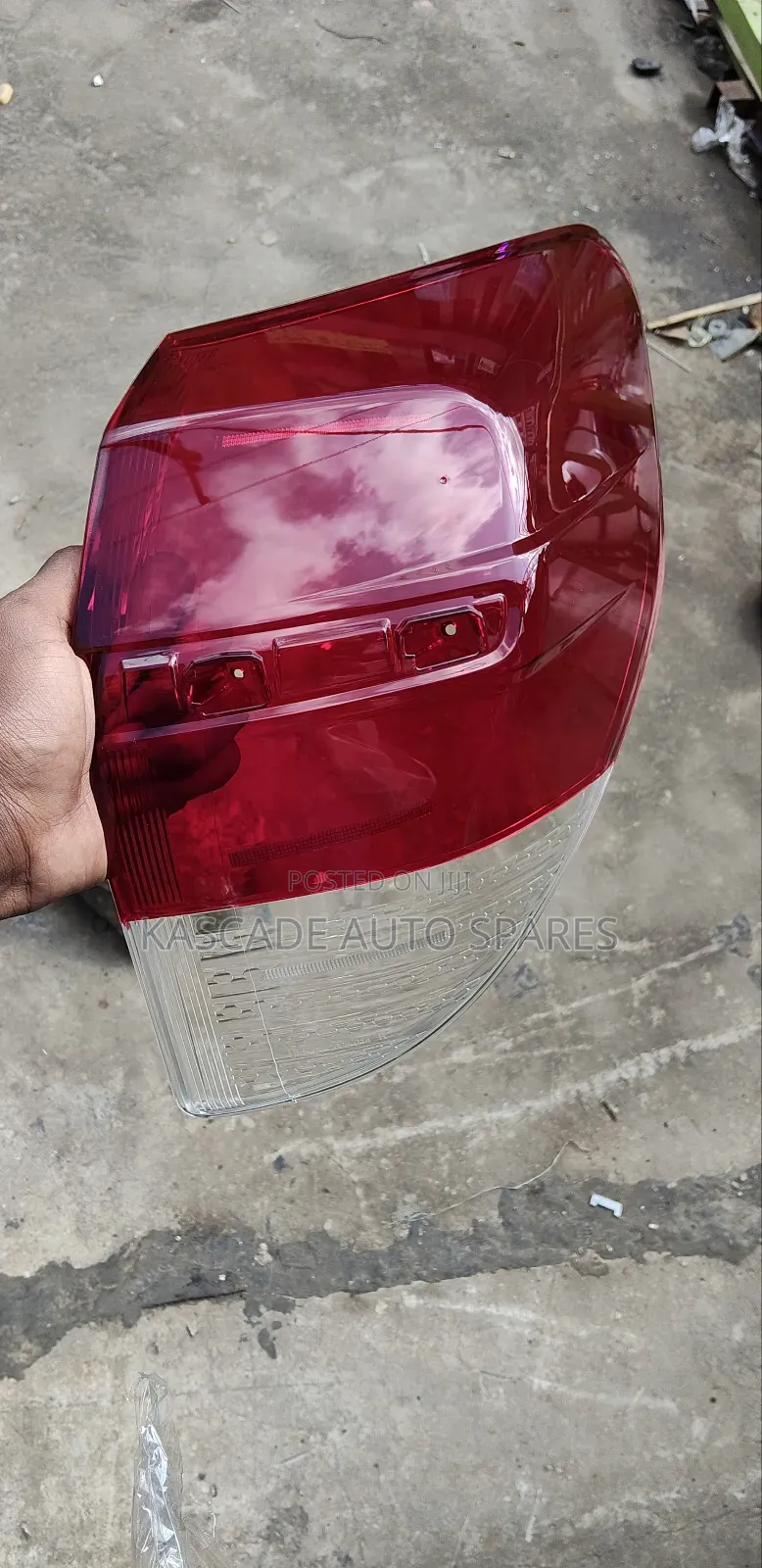 Taillight/Tail Lens Toyota Vanguard