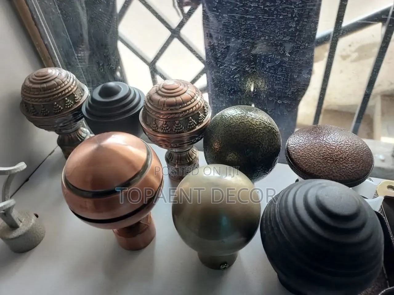 All Coated Different Designs Curtain Rod Flowers