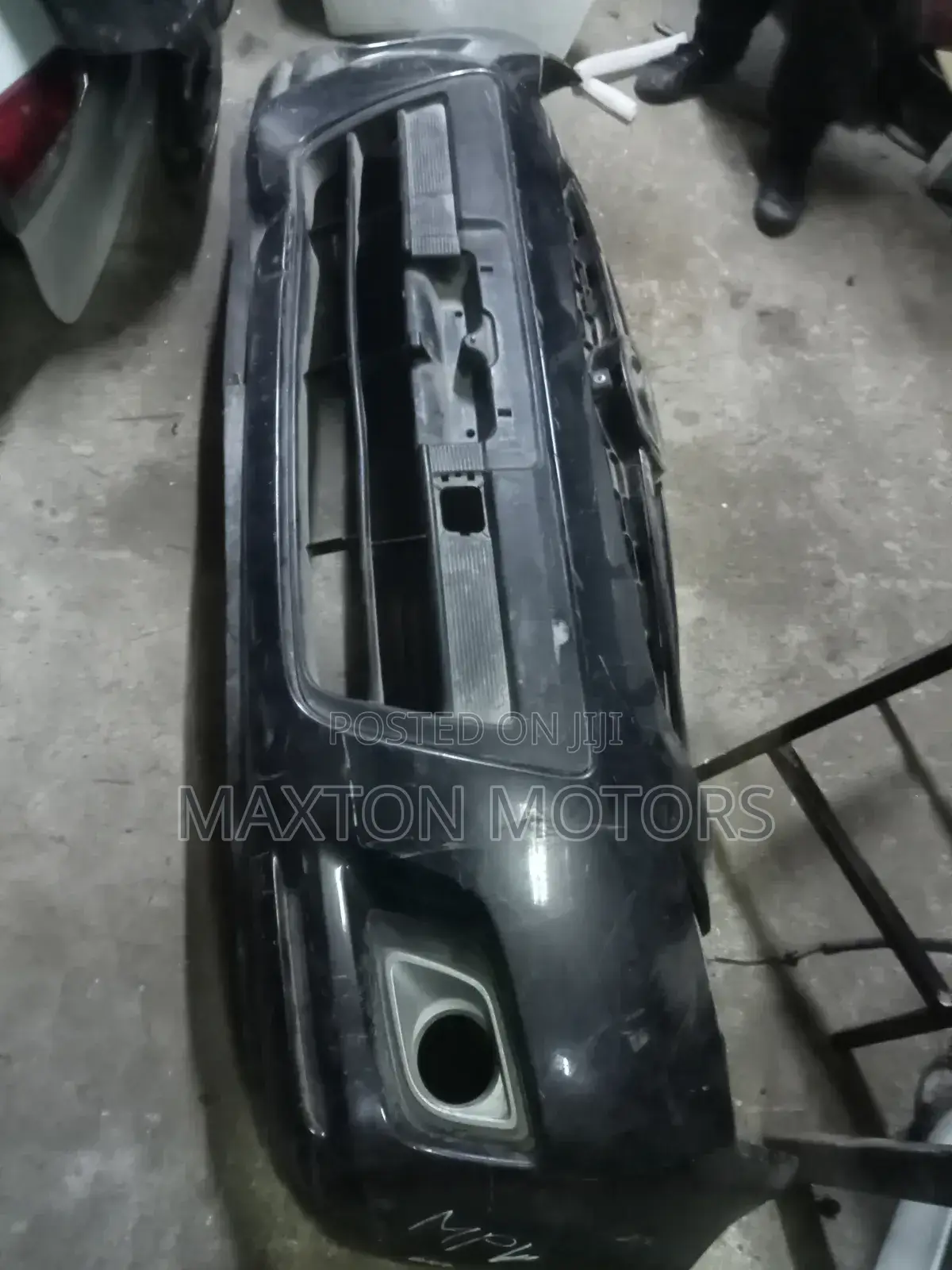 Front Bumper Mazda MPV