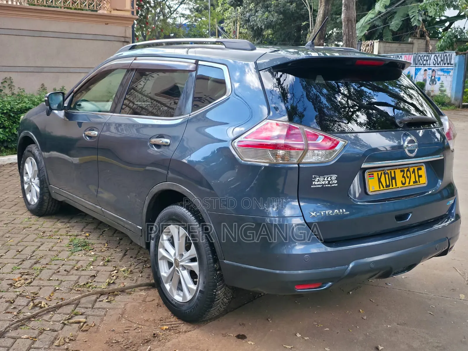 Nissan X-Trail 2.0 Petrol AWD 2014 Blue