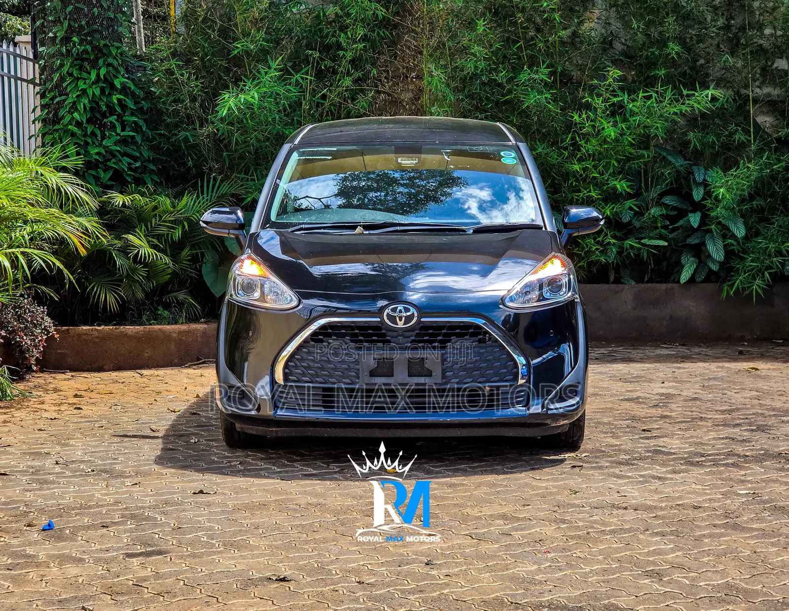 Toyota Sienta 2019 Black
