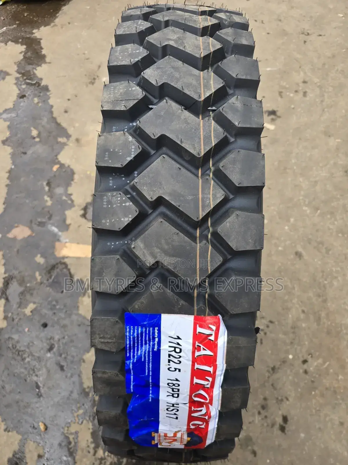 11 R22. 5 Taitong Tyres (Diff)
