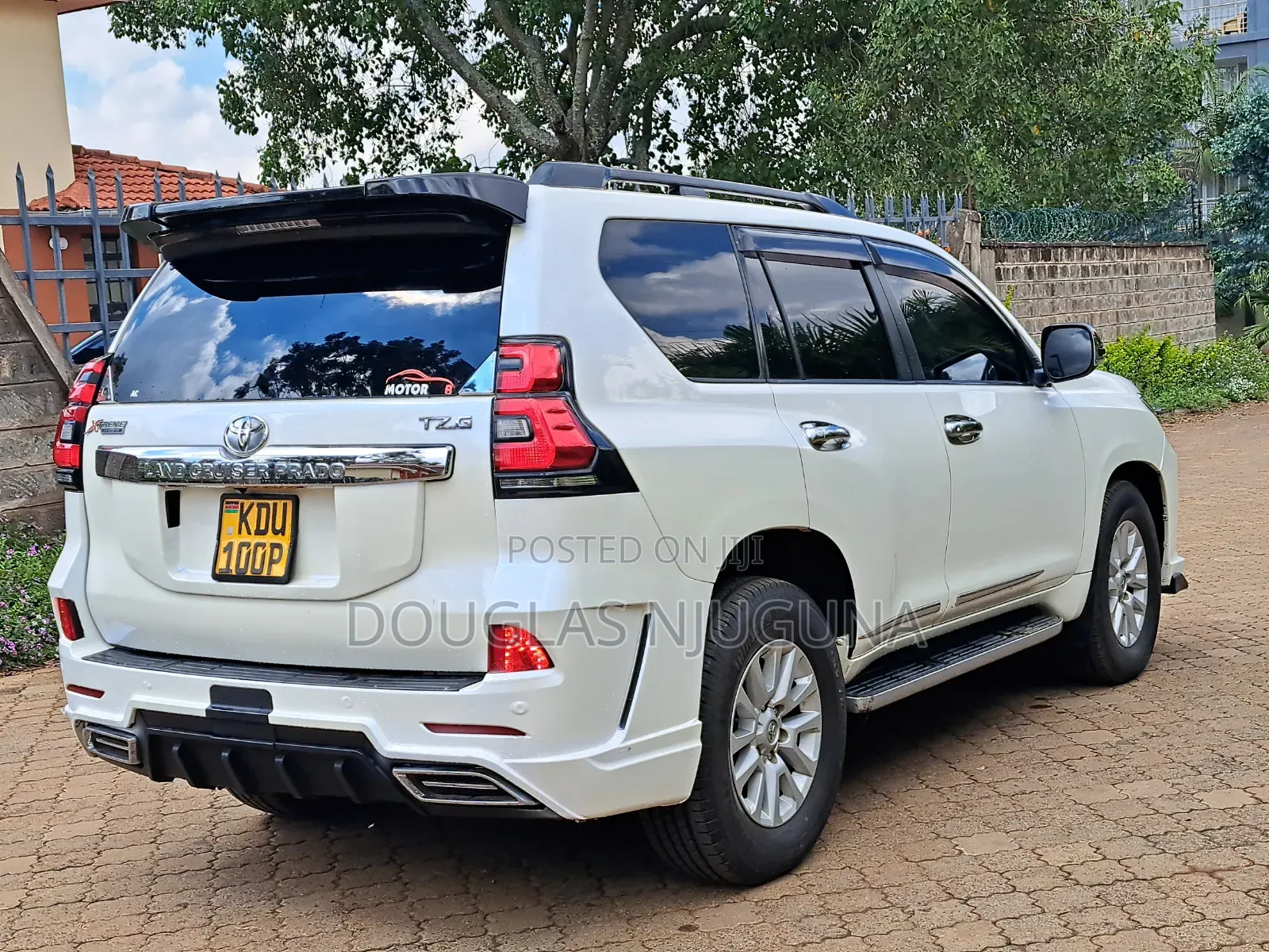 Toyota Land Cruiser Prado 2.8 D-4D 2015 White