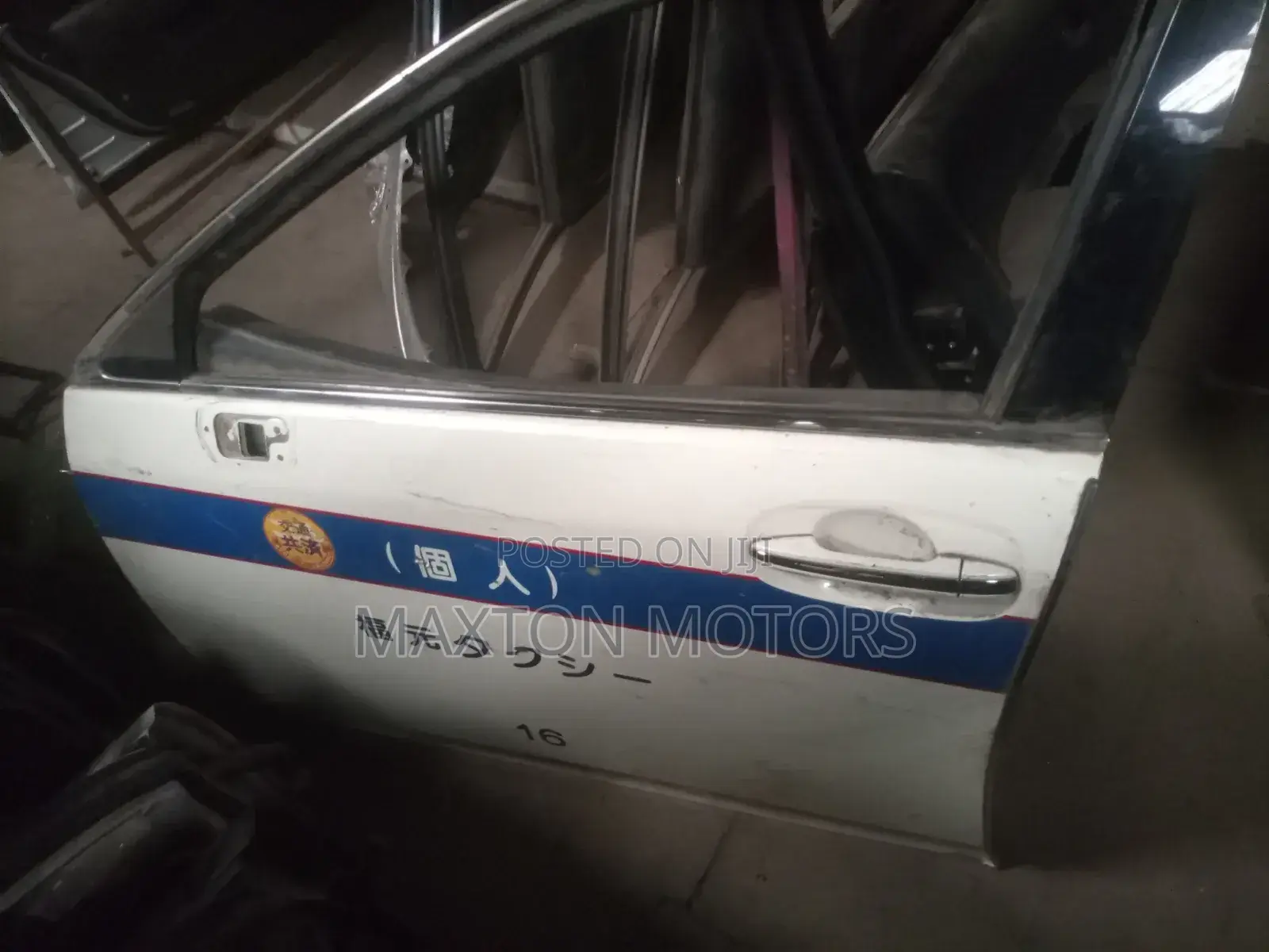 Toyota Crown Grs200 Front Door