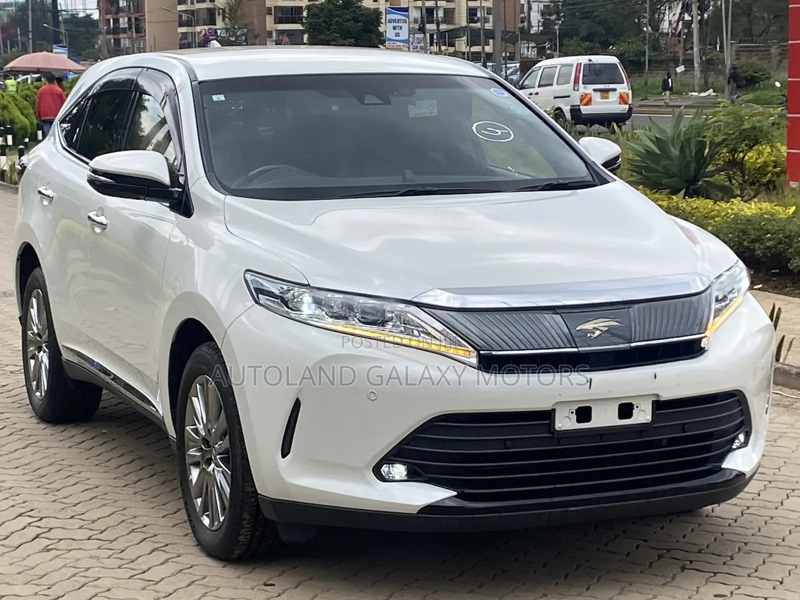Toyota Harrier 2019 White