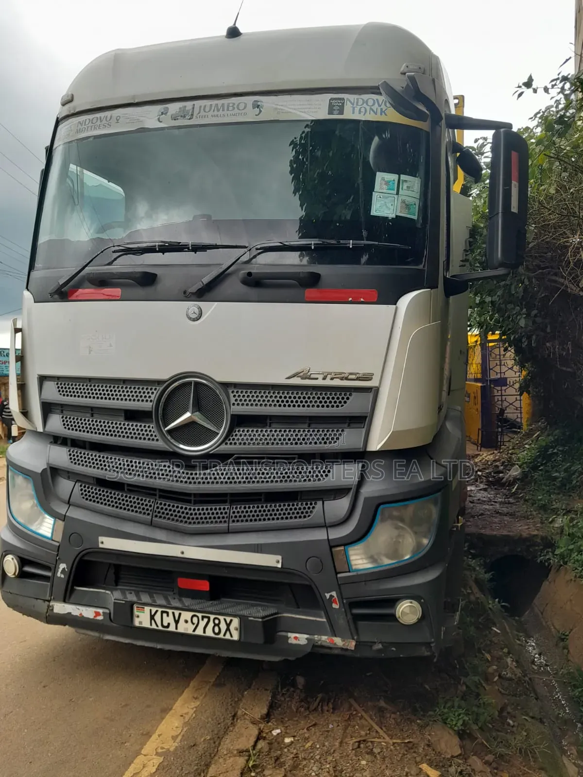 Kakuma to Nairobi Hauling/Trailers Transport/Logistics Services.