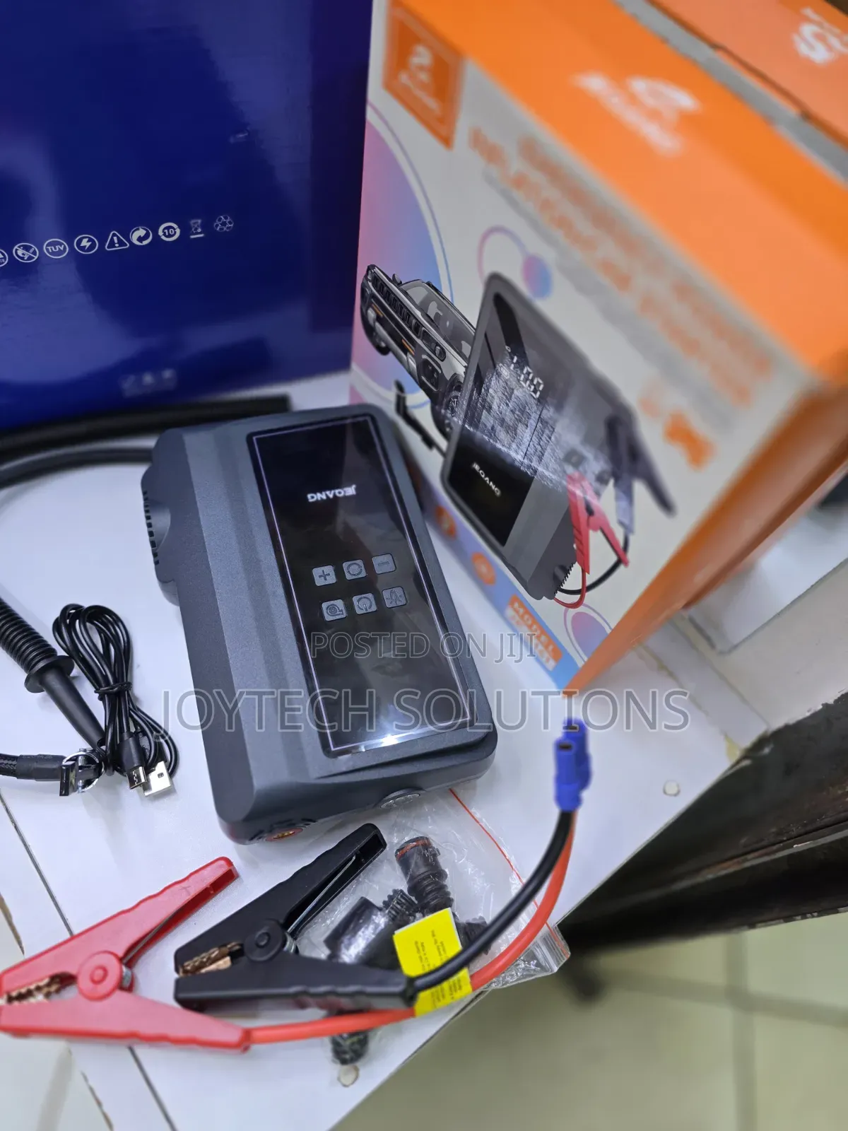  Jq-S161 Jump Starter – Inflate Tires + Clean Dust + Charge Phone