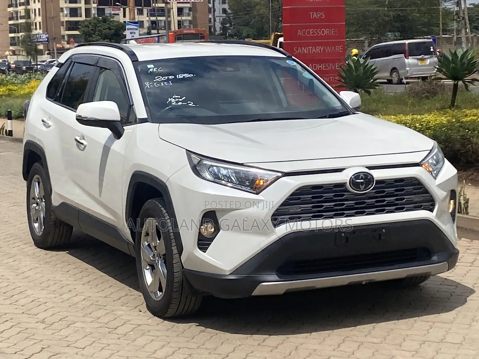 Toyota RAV4 2019 White