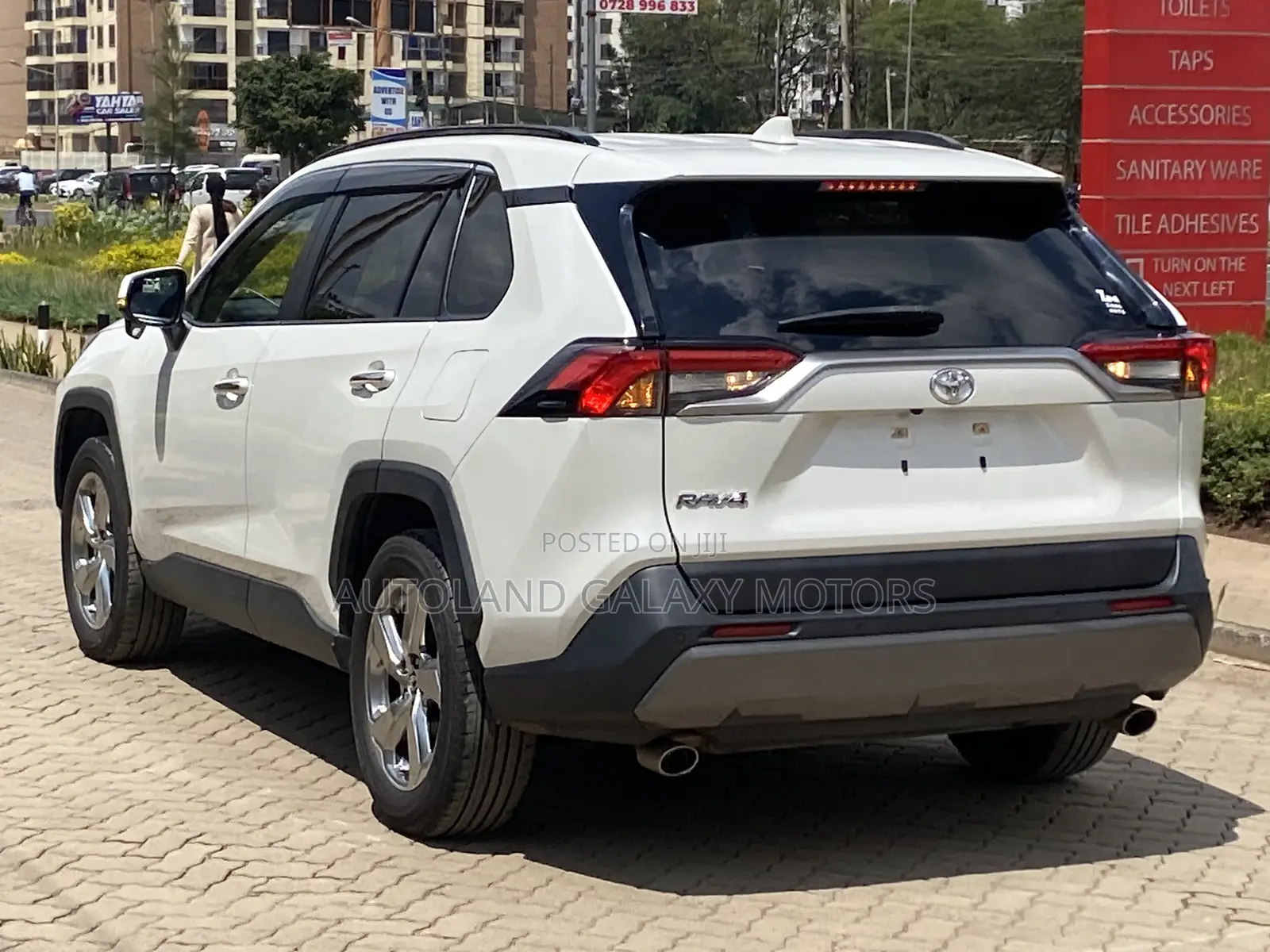 Toyota RAV4 2019 White