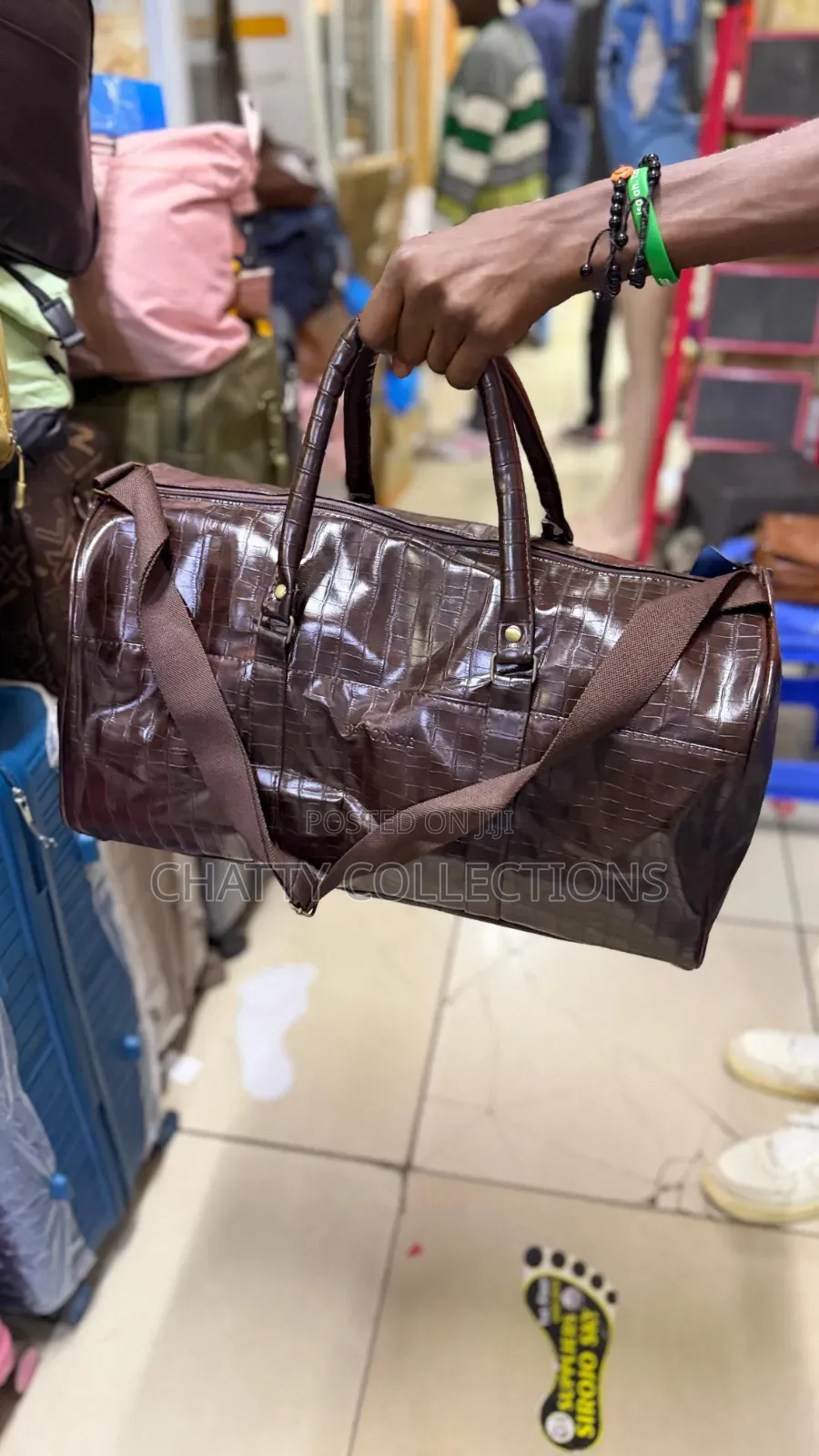 Brown Unisex Stylish Leather-Look Duffle Bag