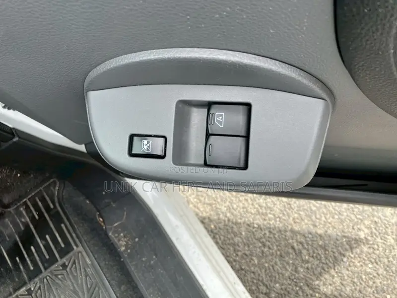Nissan NV200 2019