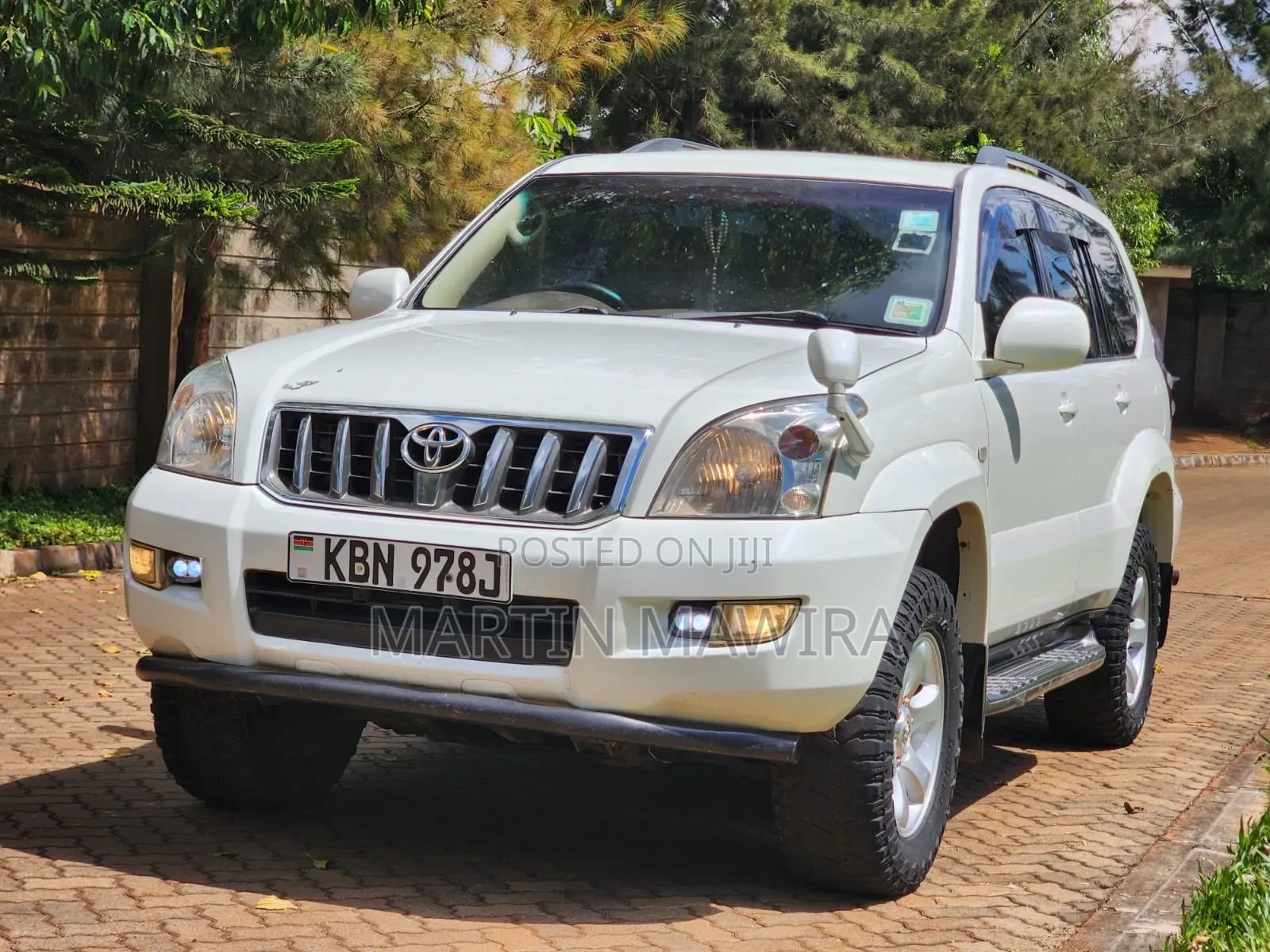 Toyota Land Cruiser Prado 2004 White