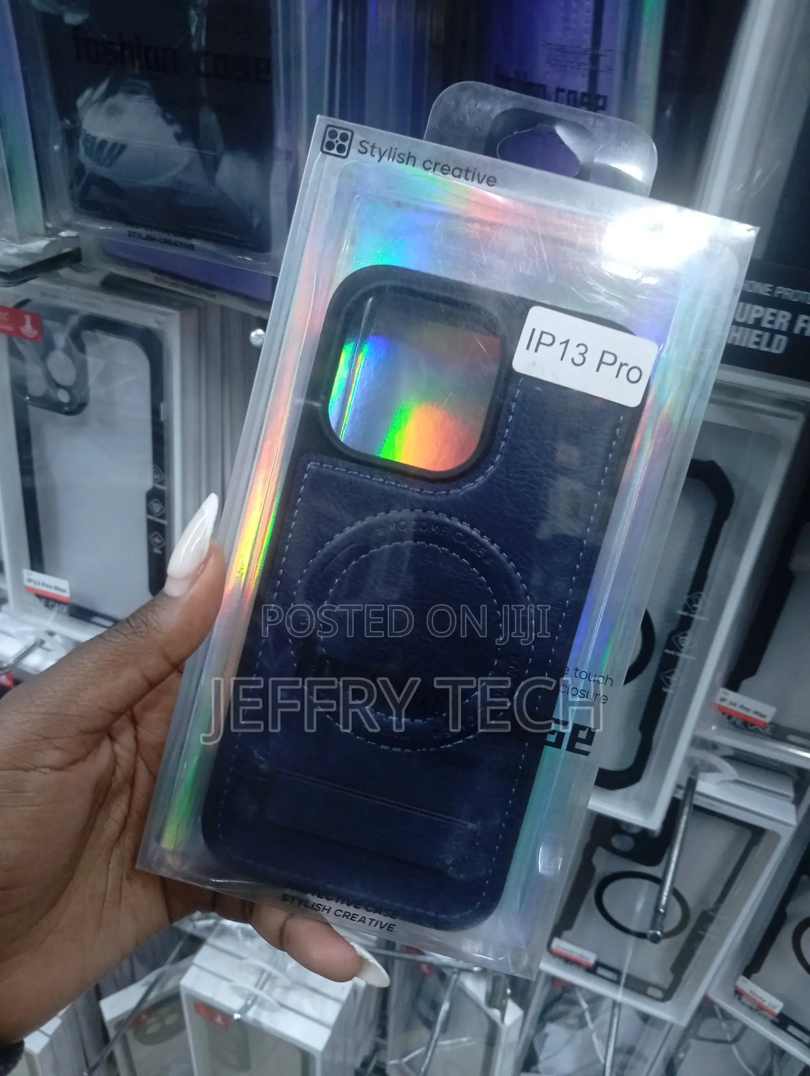 iPhone 13 Pro, Featuring a Circular Magsafe-Compatible