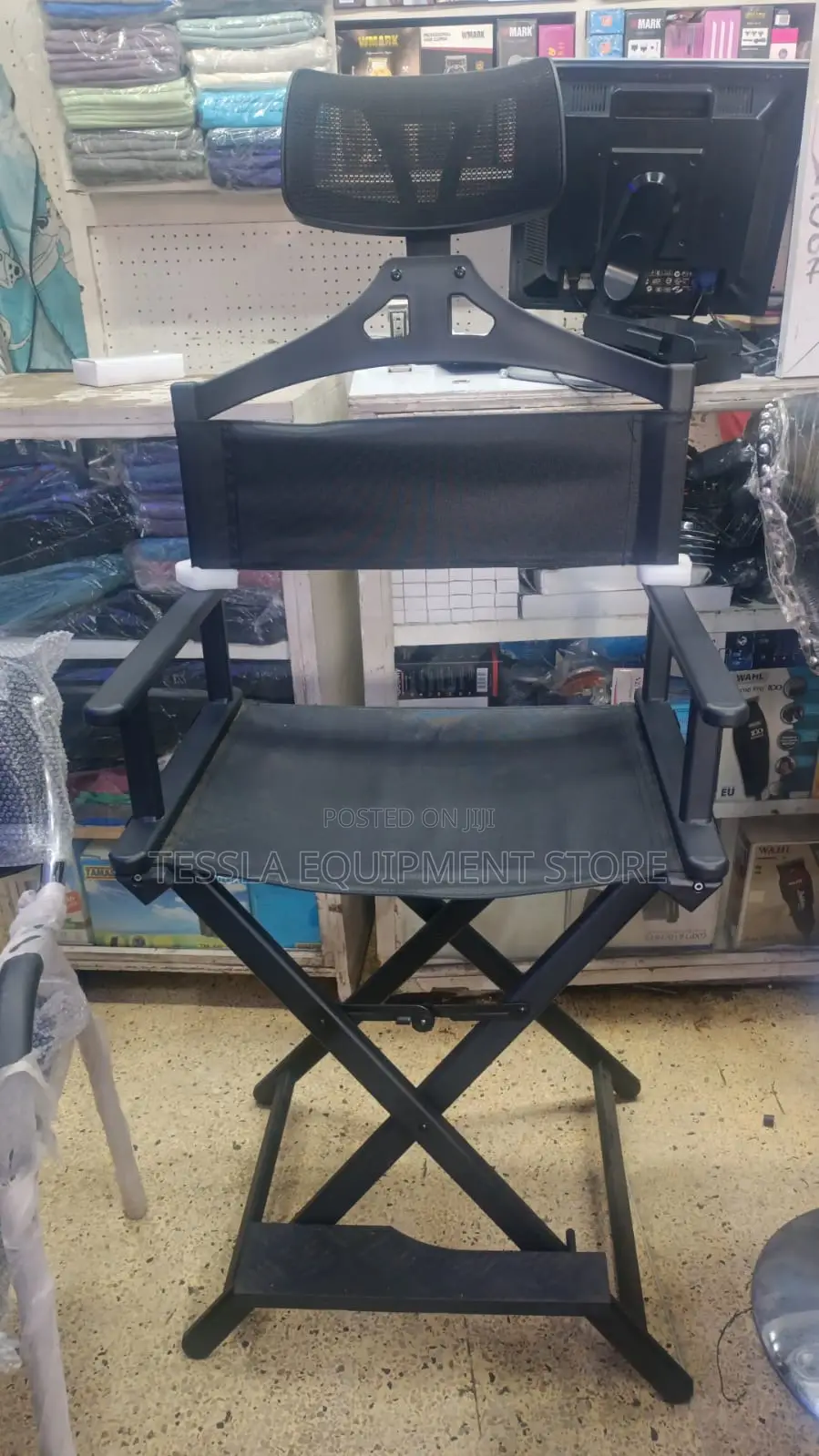 Make-Up Chair