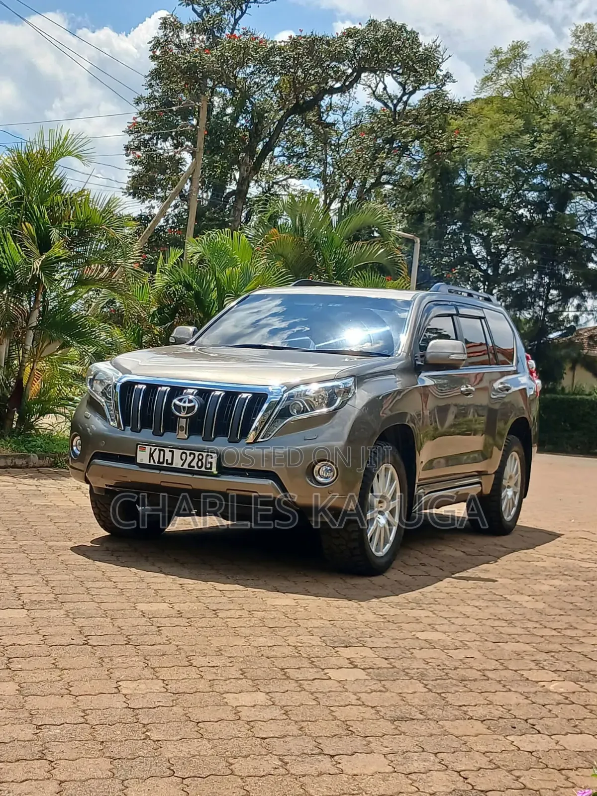 Toyota Land Cruiser Prado 2015 Gold