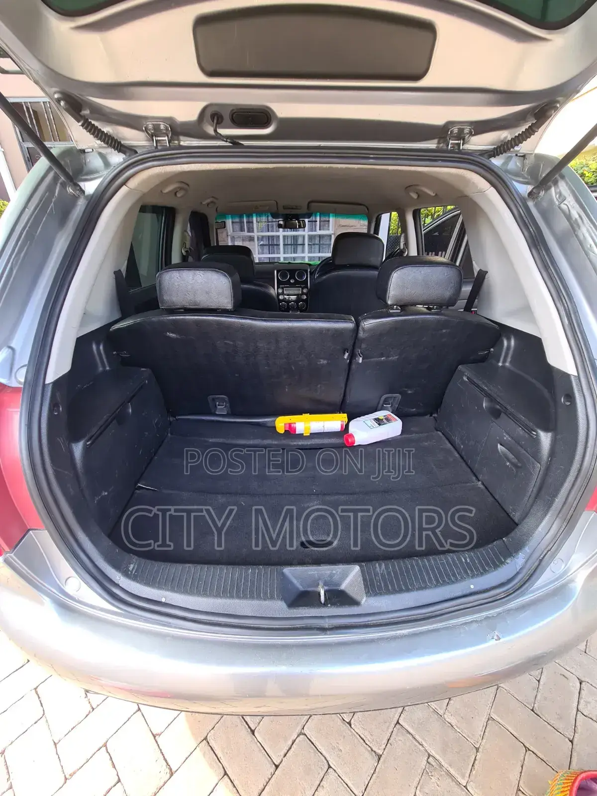 Mazda Verisa 2009 Silver