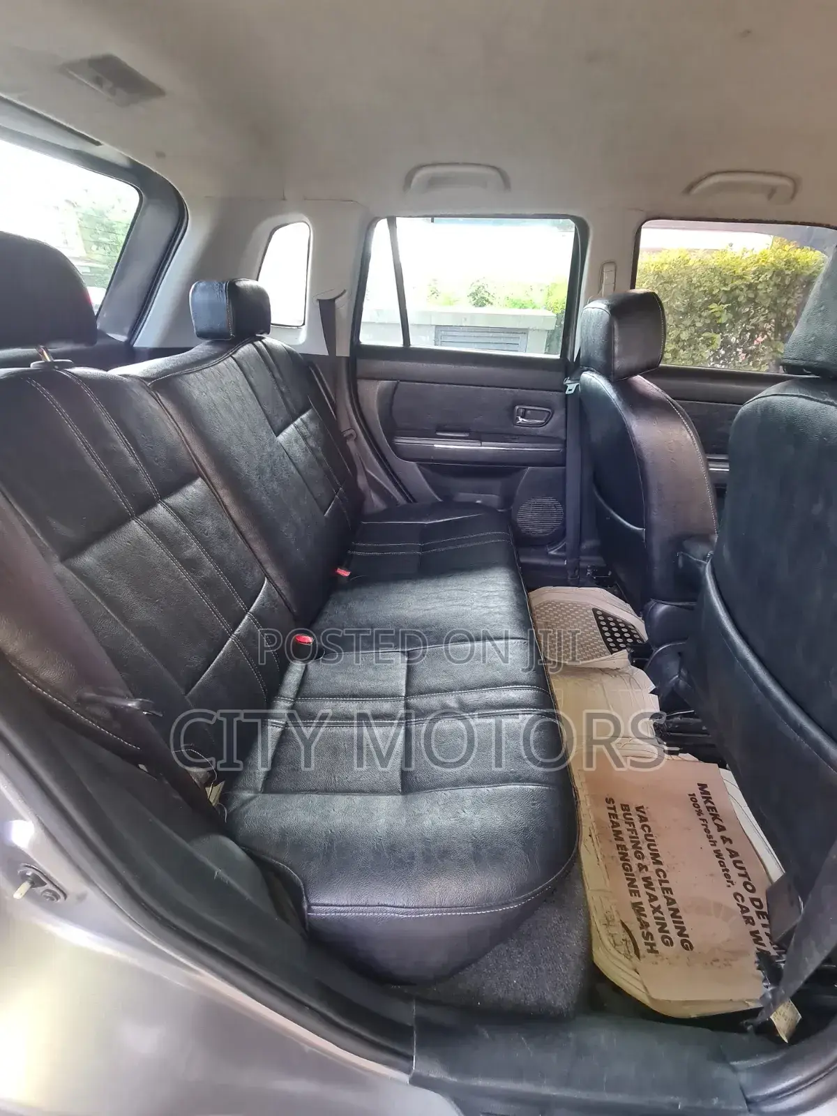 Mazda Verisa 2009 Silver