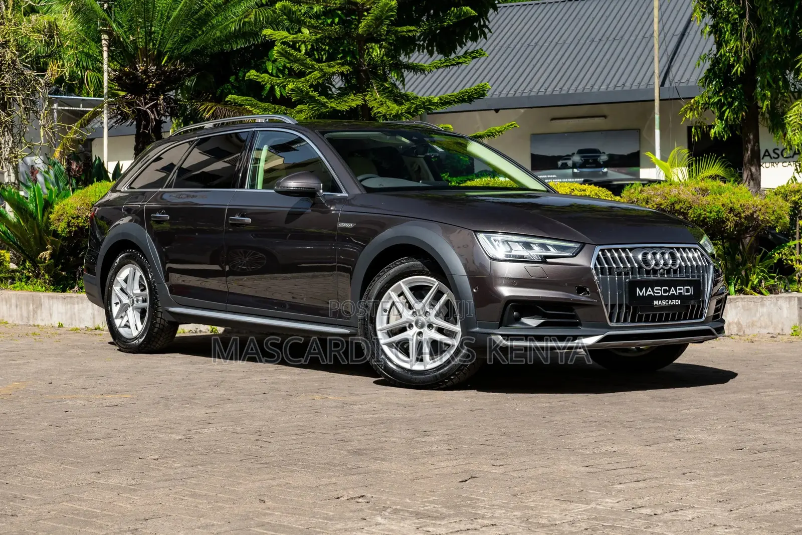 Audi A4 2.0T Premium AWD quattro 2018 Brown