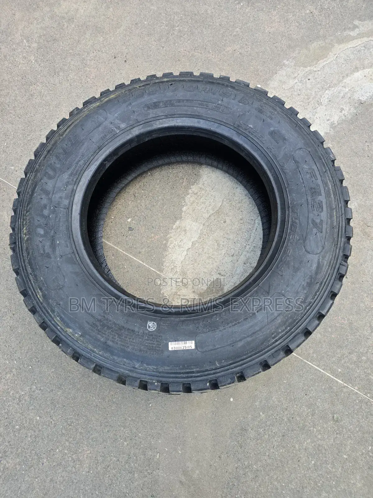 265 /70 R19. 5 Fortune Tyres (Allposition)