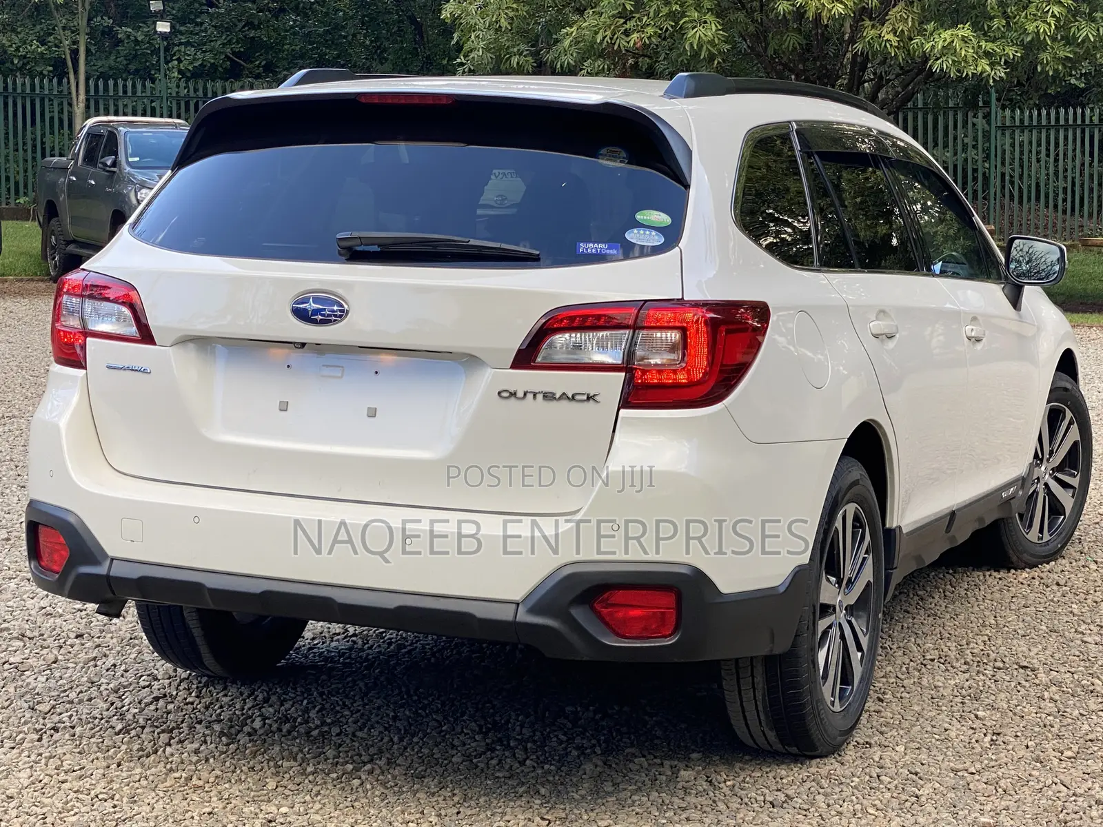 Subaru Outback Premium AWD 2020 White