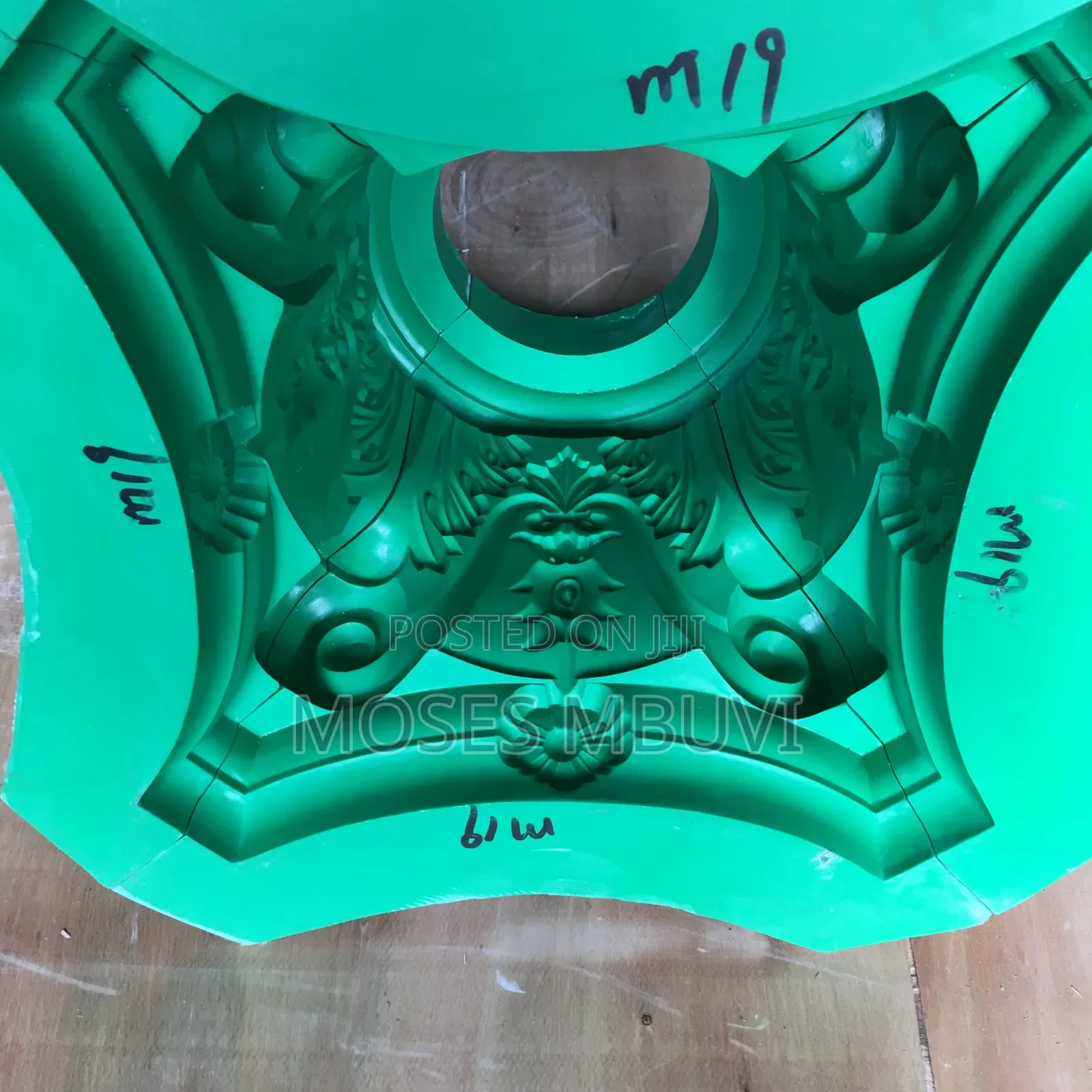 Column Head Mould