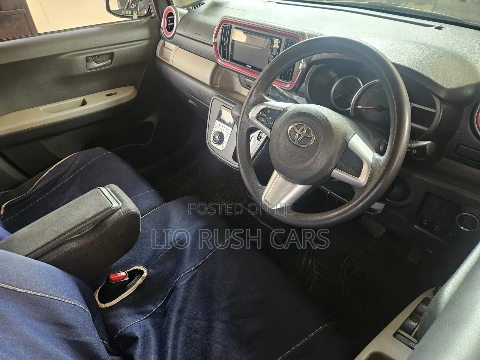 Toyota Passo 2016 Maroon