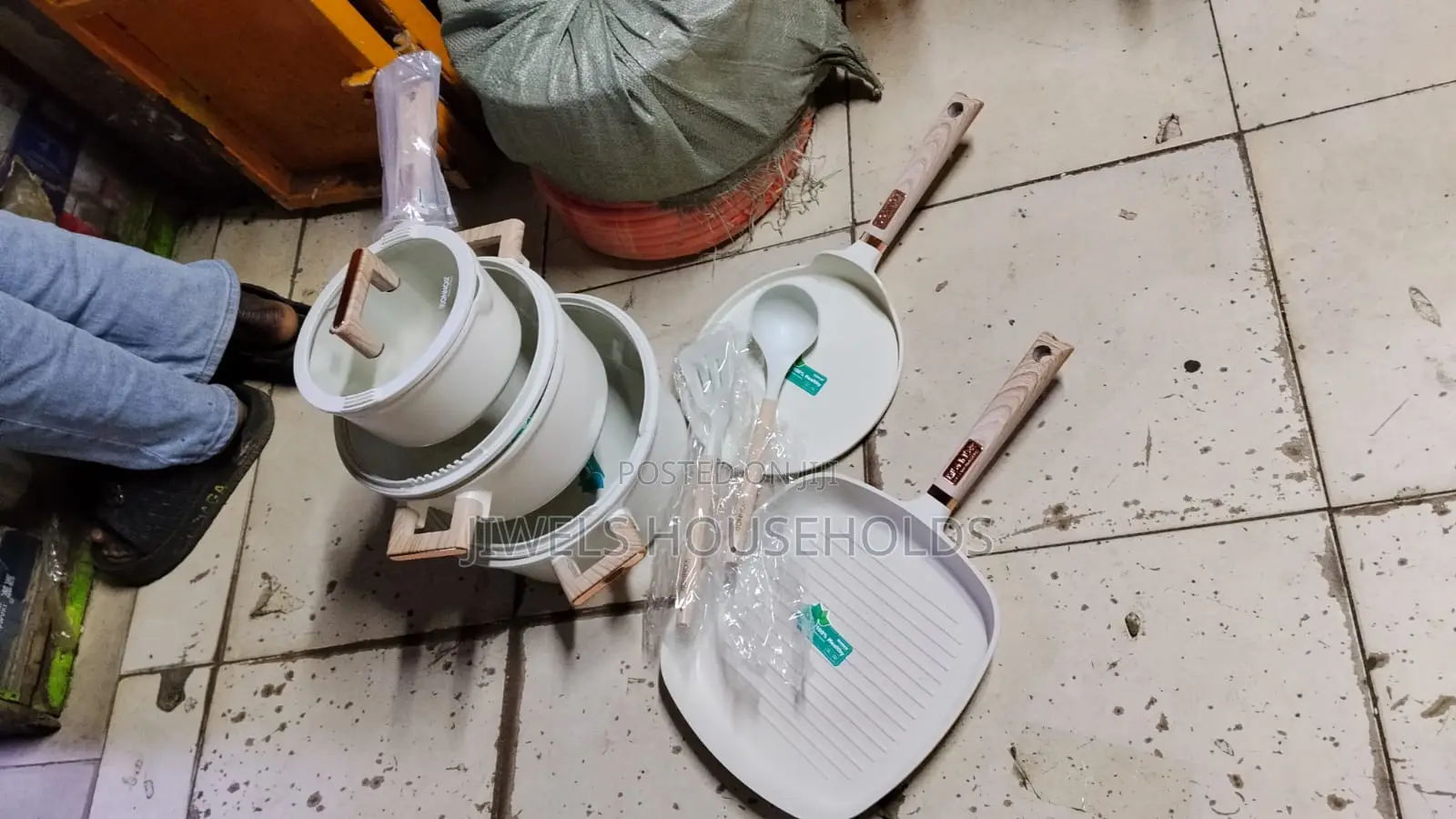 13 PCS Donnor