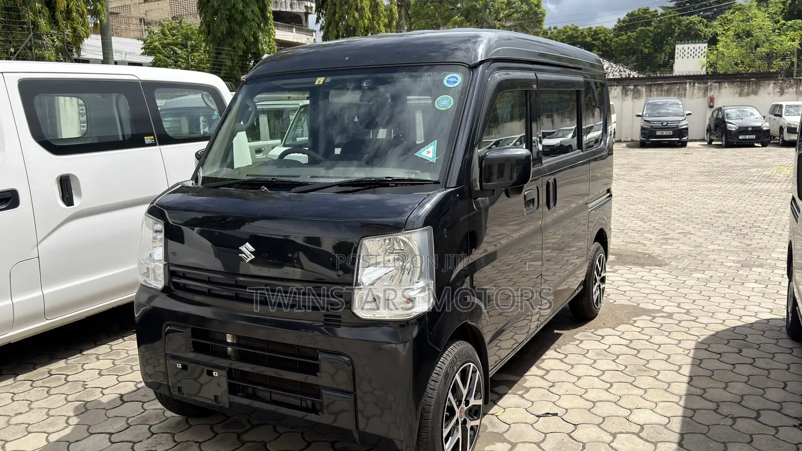Daihatsu HIJET 2019 Black