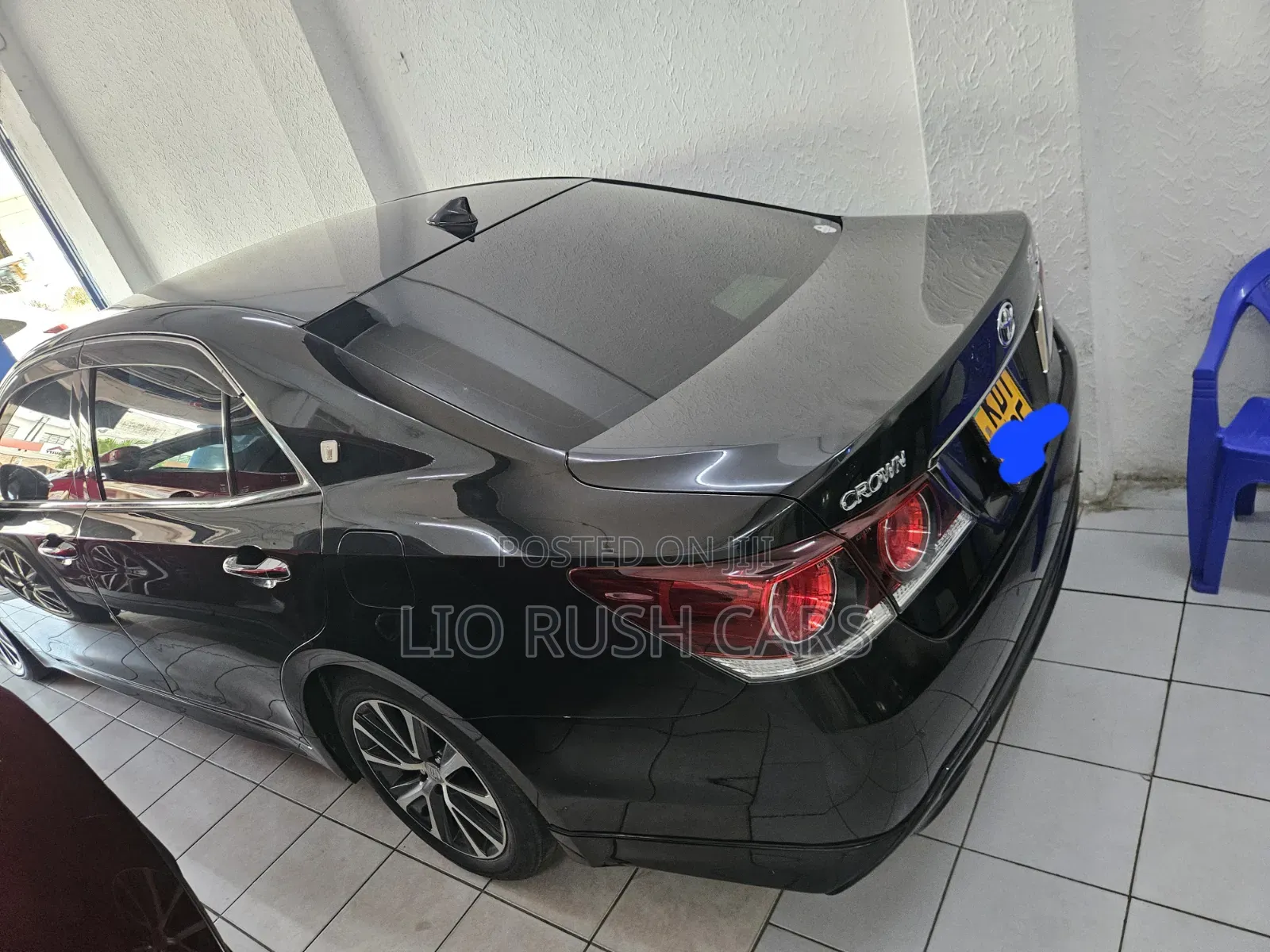 Toyota Crown 2018 Black