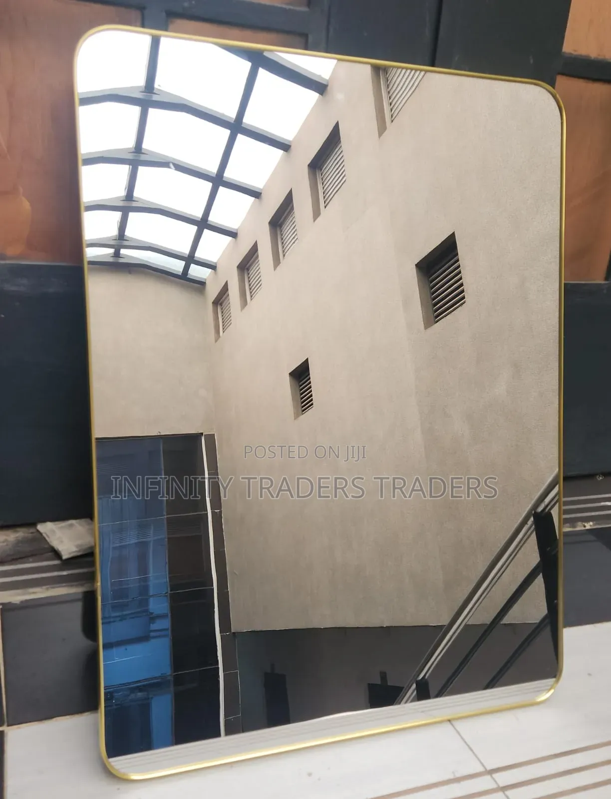 Unbreakable Mirror