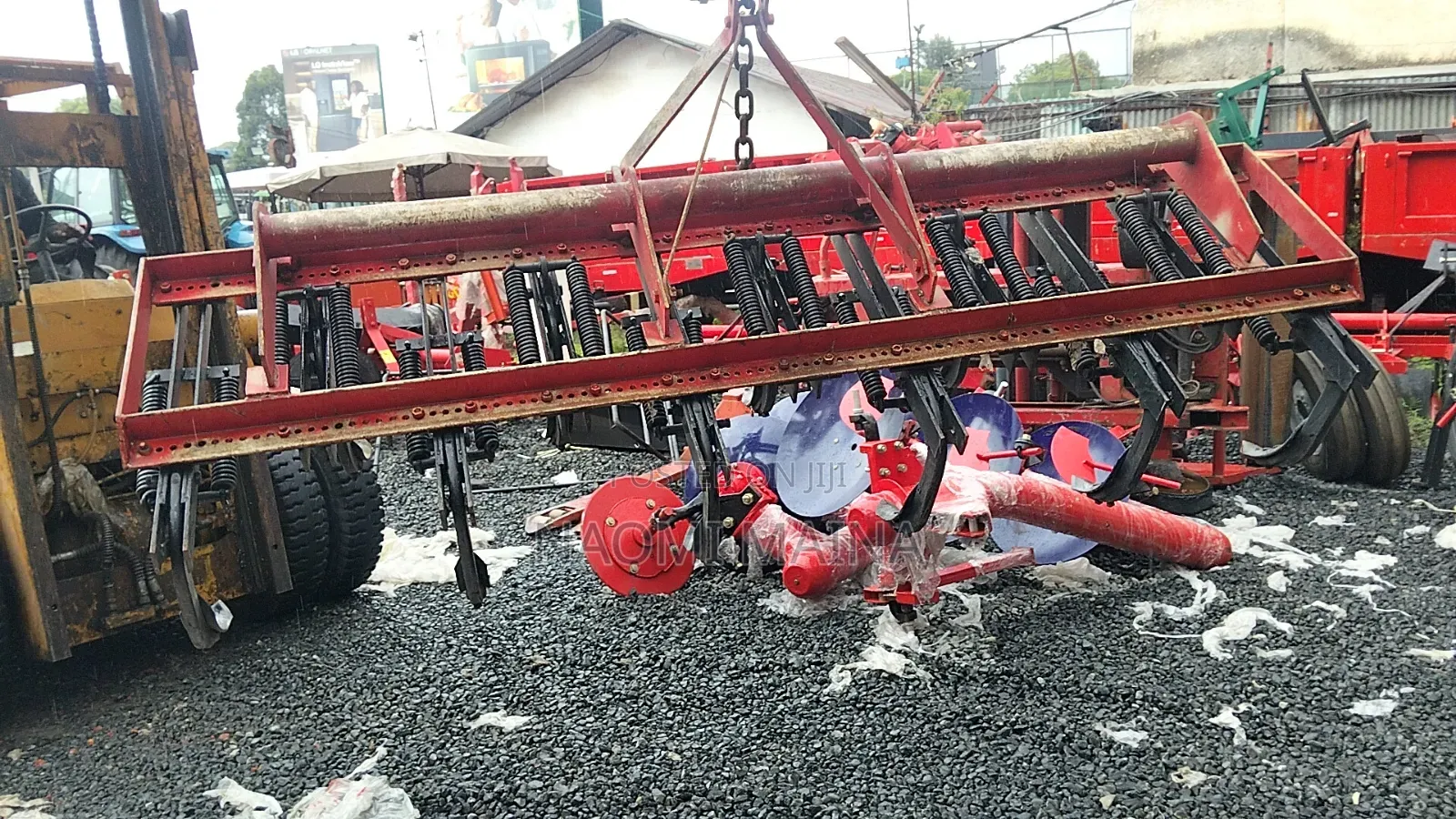11 Tines Adjustable Tiller