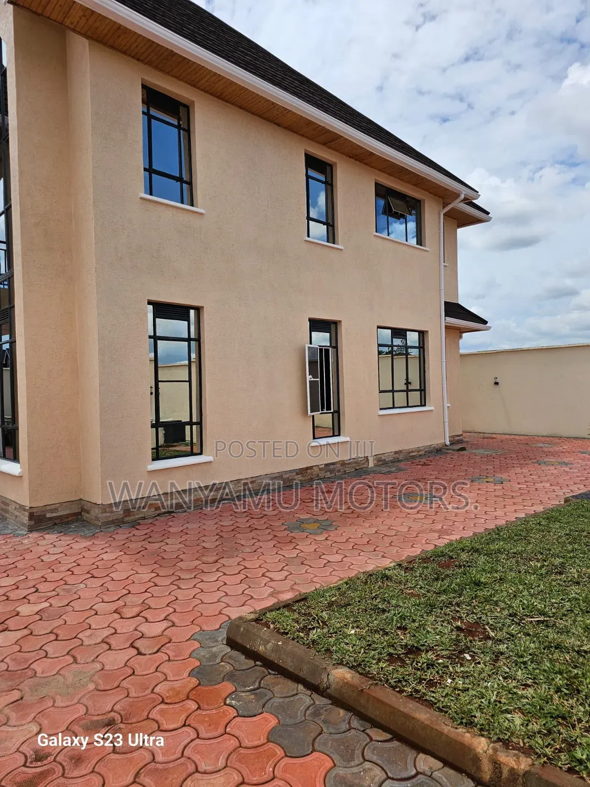 Furnished 4bdrm House in Kamakis for sale