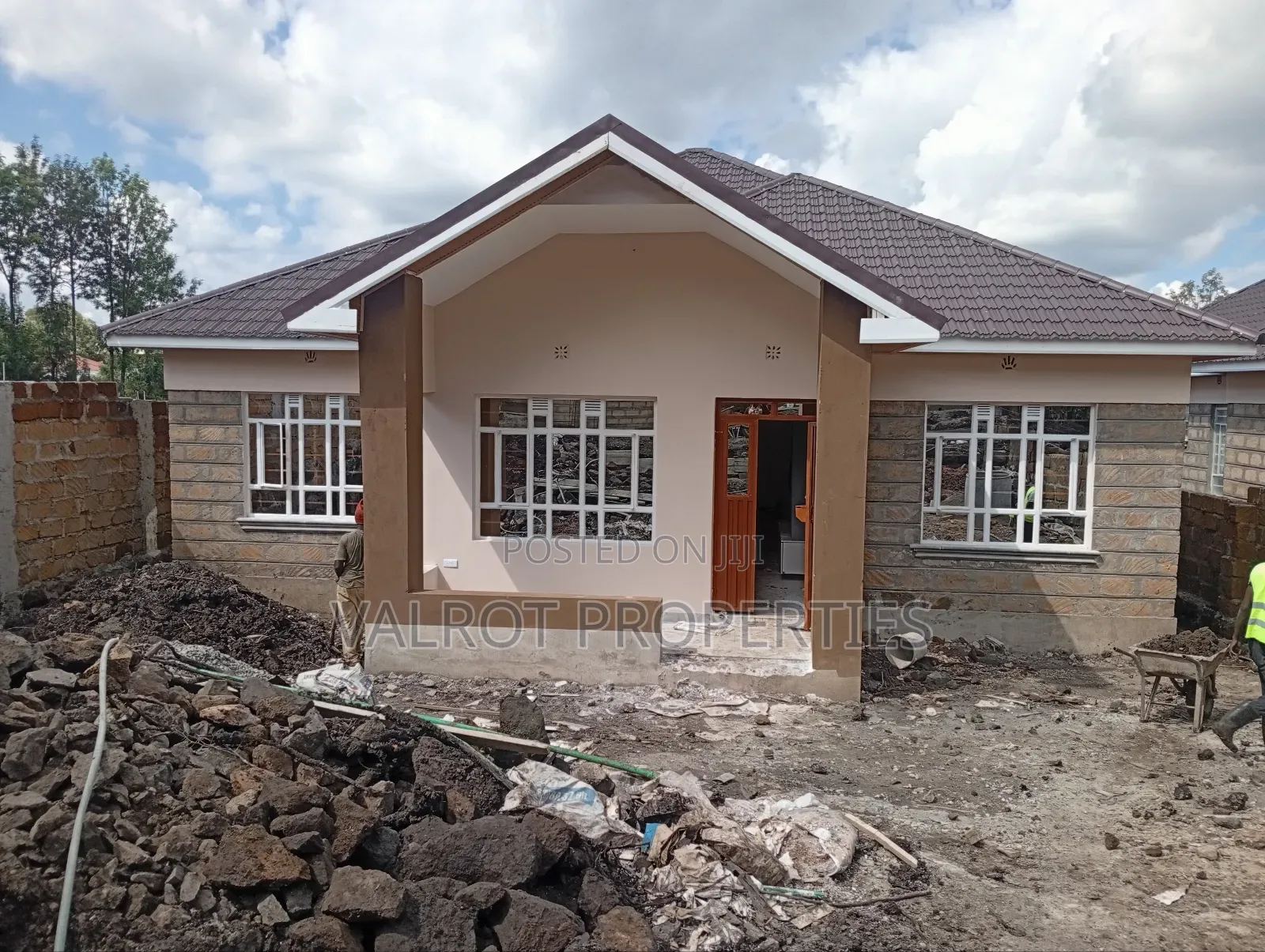 4bdrm Bungalow in Matasia for sale