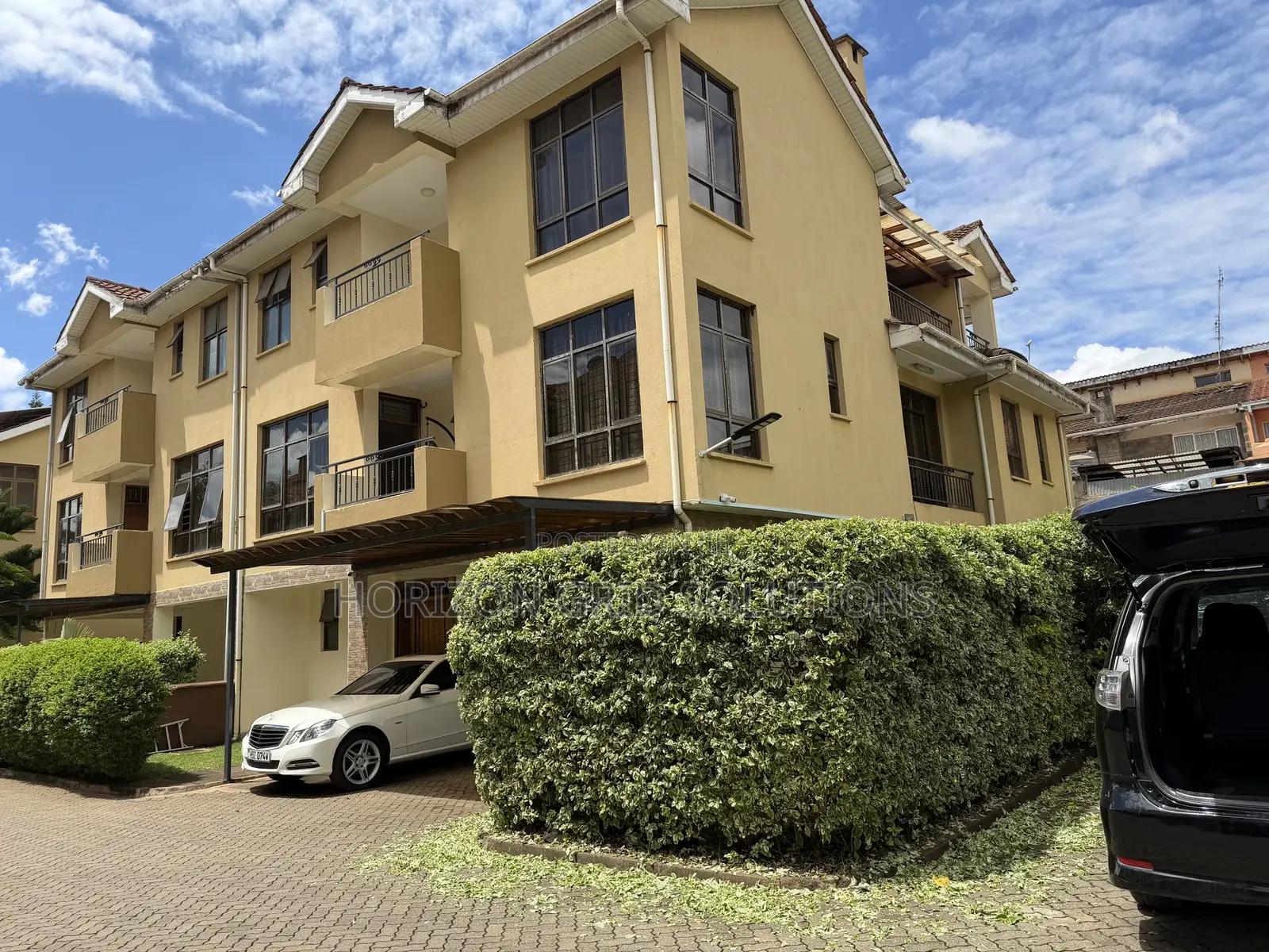 6bdrm Mansion in Treeline, Lavington for sale