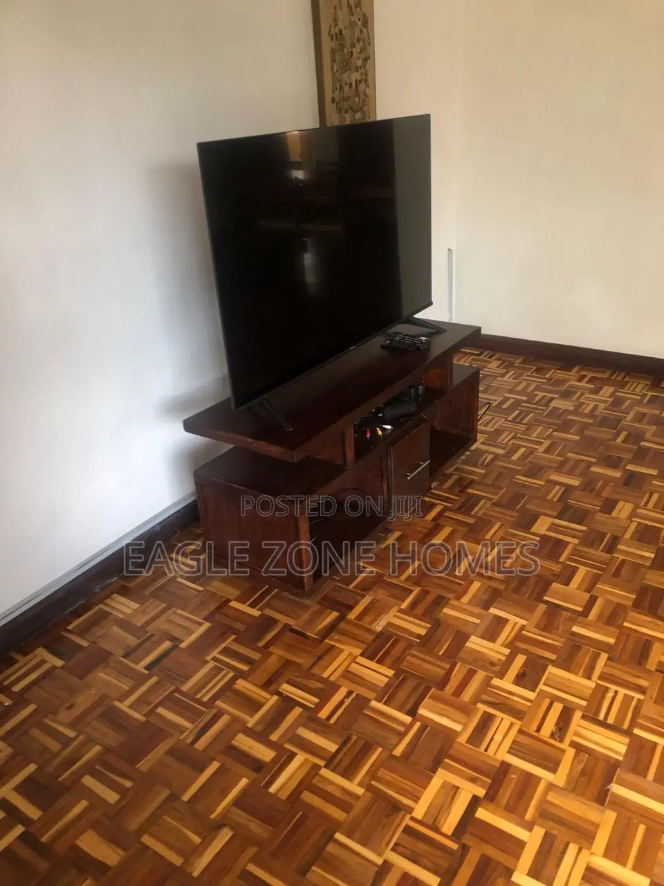 3bdrm Apartment in Rhapta Road for rent
