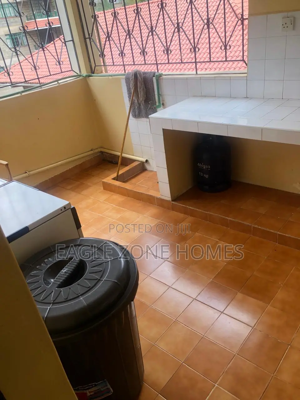 3bdrm Apartment in Rhapta Road for rent