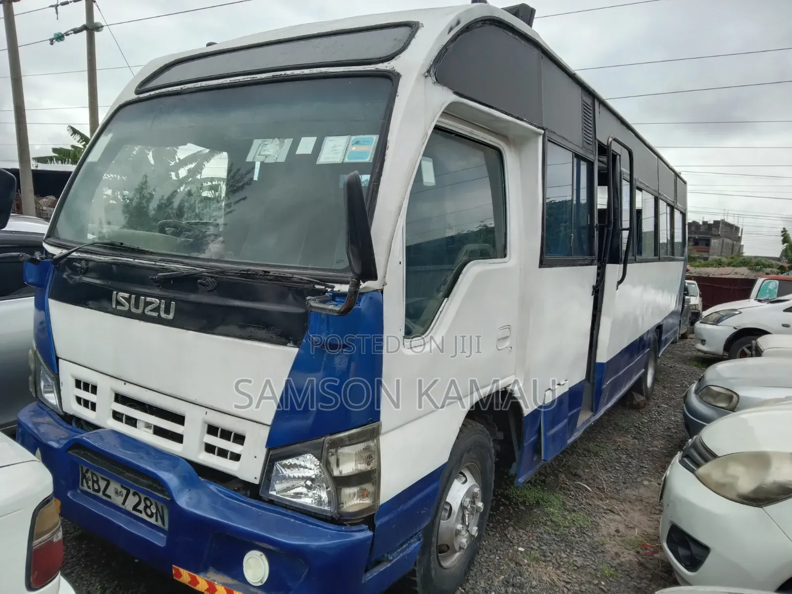 Isuzu NQR 2000 White