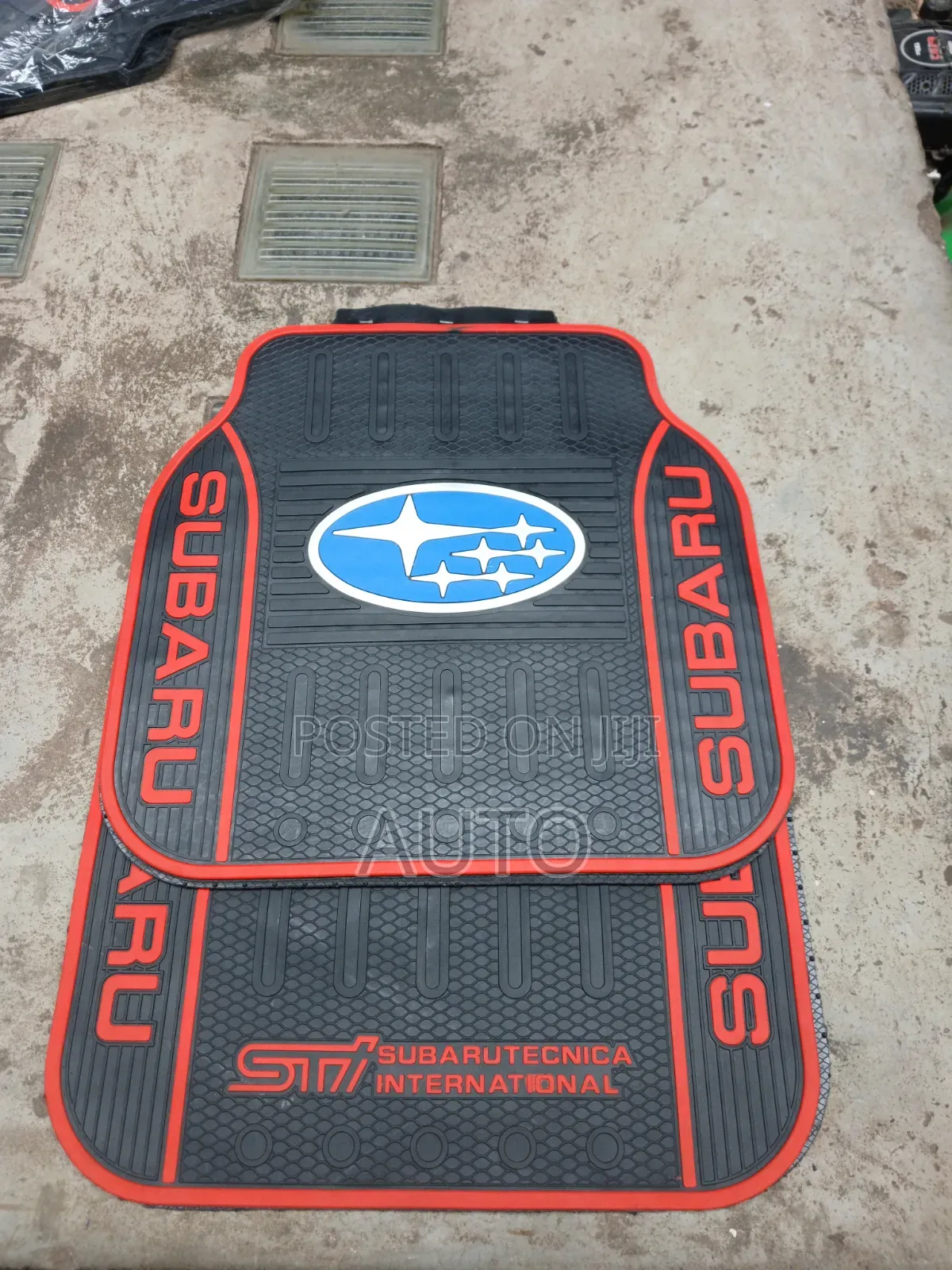 Subaru Branded Rubber Floor Mats – Full Set Non Slip Car Mats