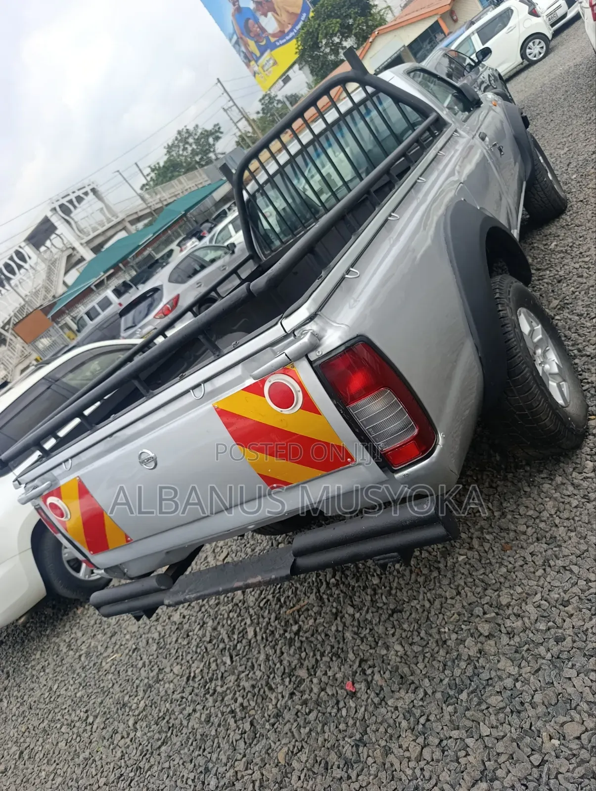 Nissan Hardbody 2016 Silver