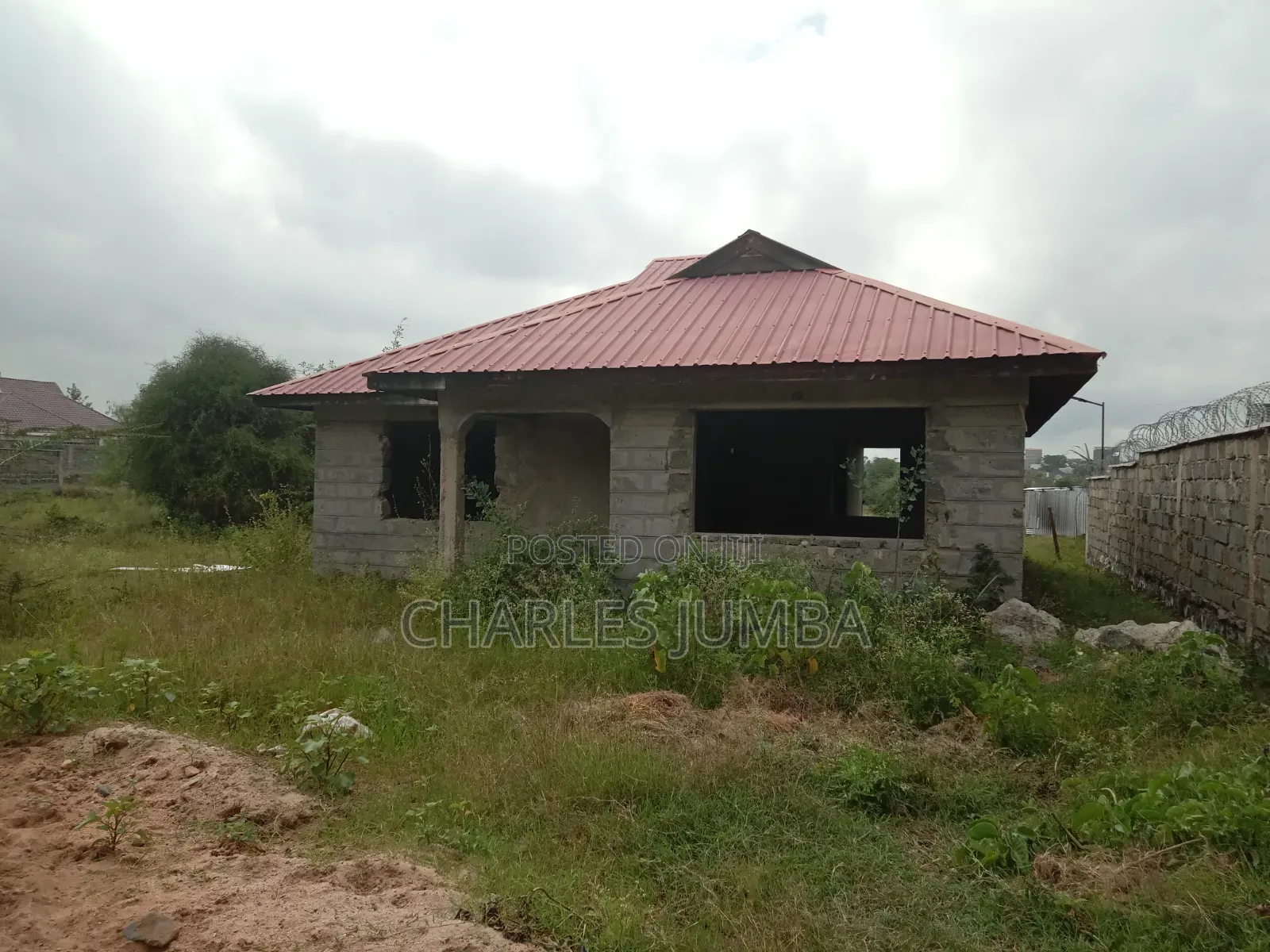 3bdrm Bungalow in Yukos, Kitengela for sale