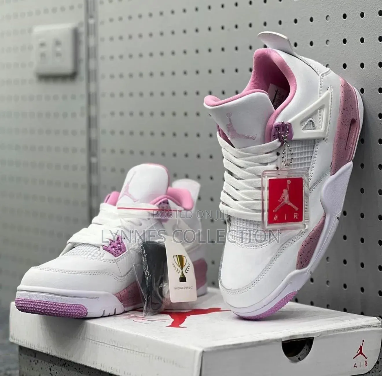 Air Jordan 4 Retro Og 'White Pink'