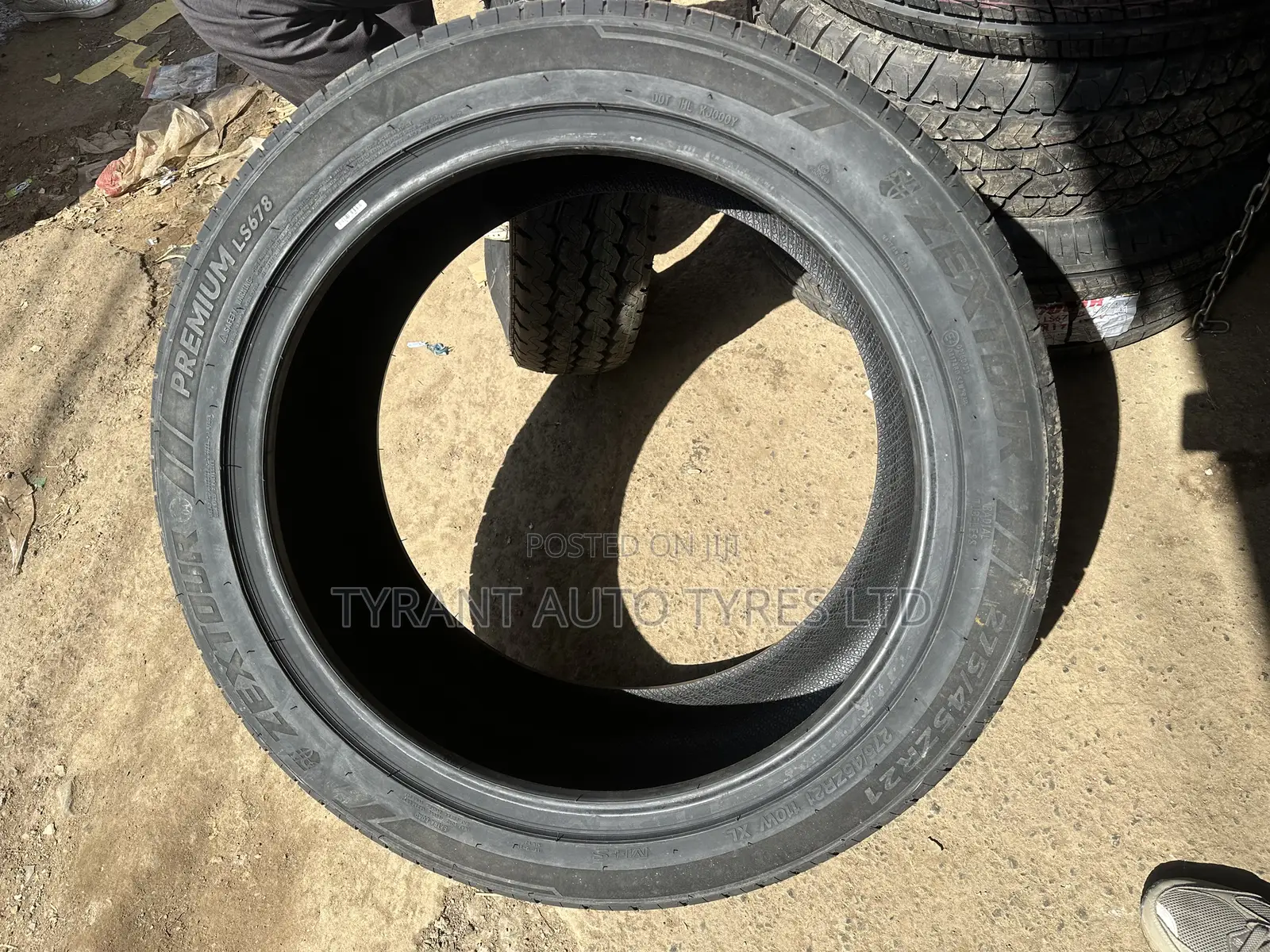 275/45r21 Zextour Tires