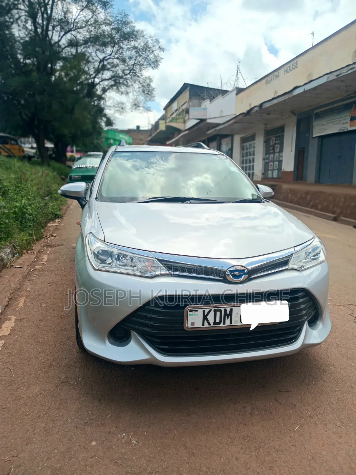 Toyota Corolla Fielder 2016 Silver