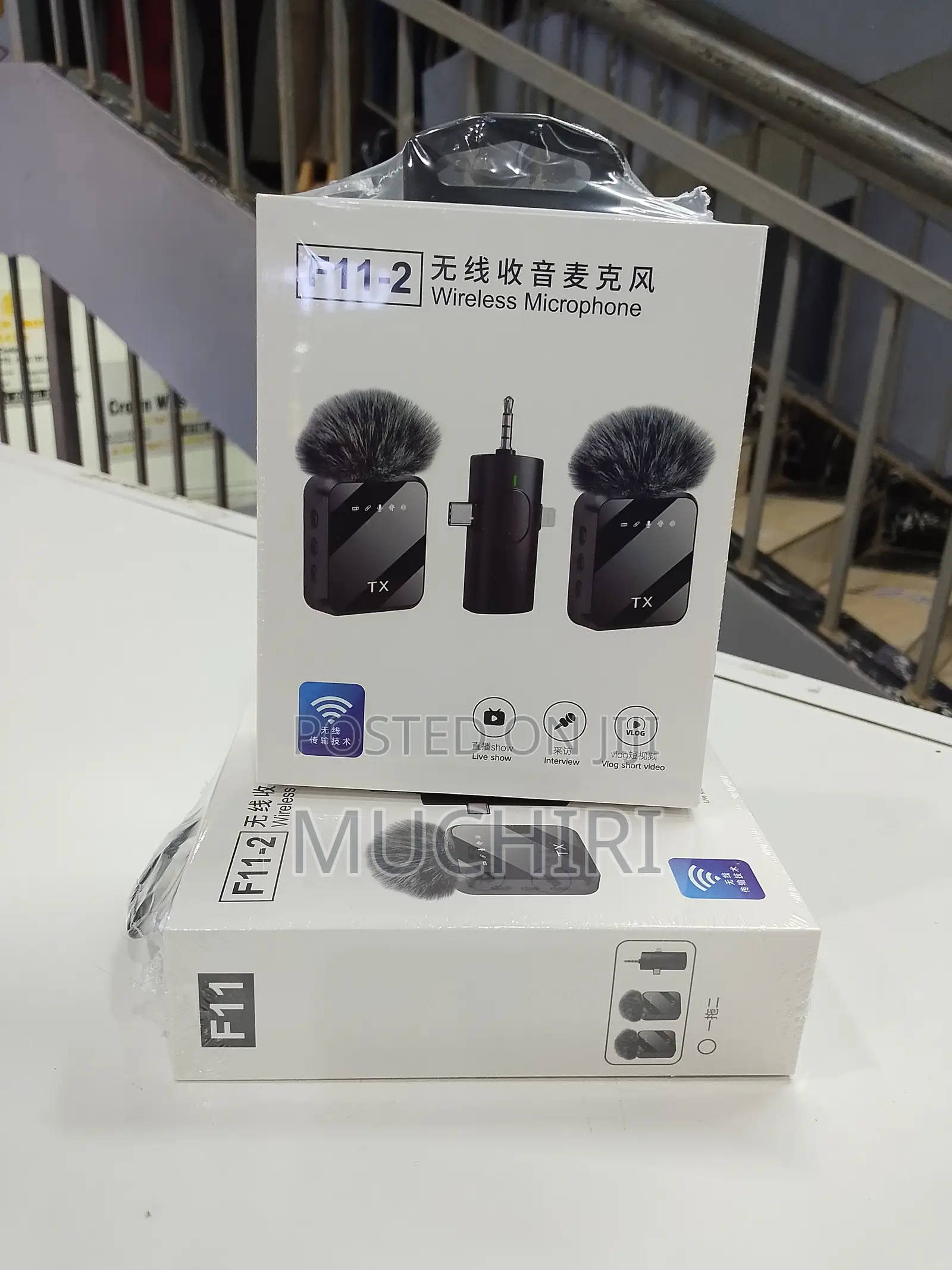 F11-2 Dual Microphone Wireless Lapel Microphone Cell Phone Recording