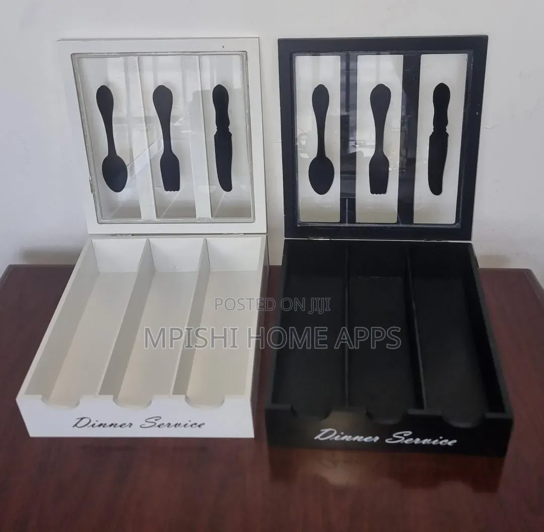 Wooden 3-Compartment Cutlery Organizer