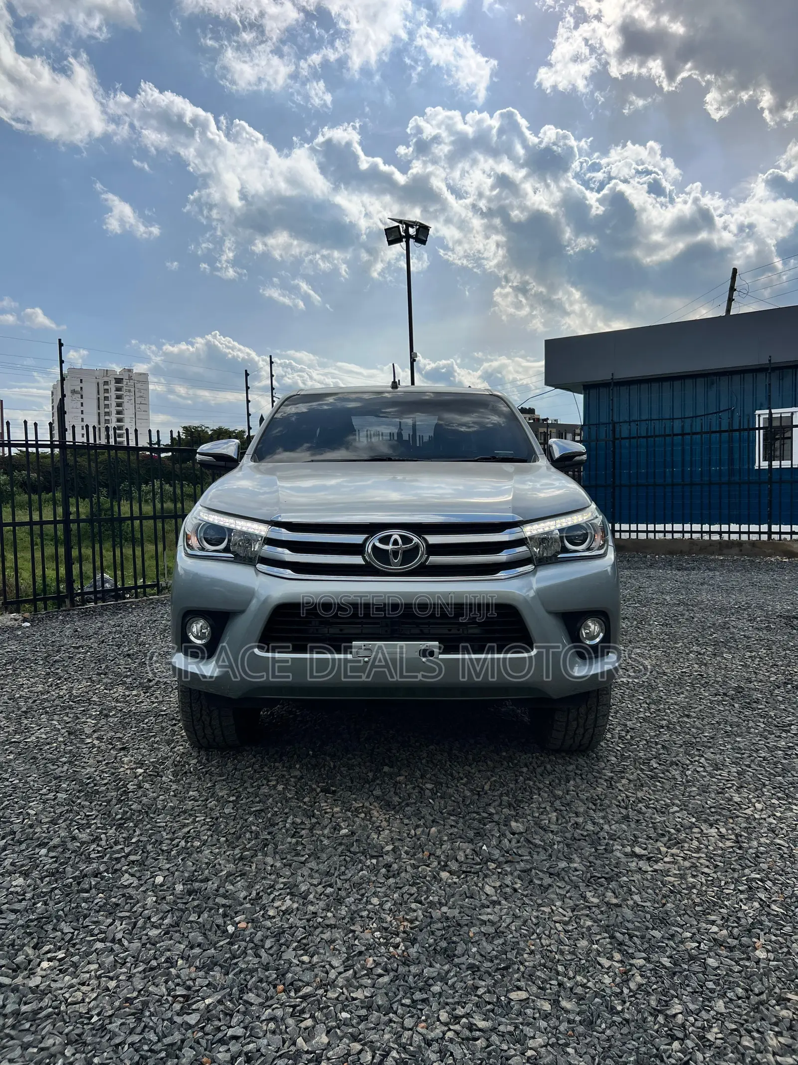 Toyota Hilux Revo Double Cab Deisel 2.8 AWD 2016 Silver